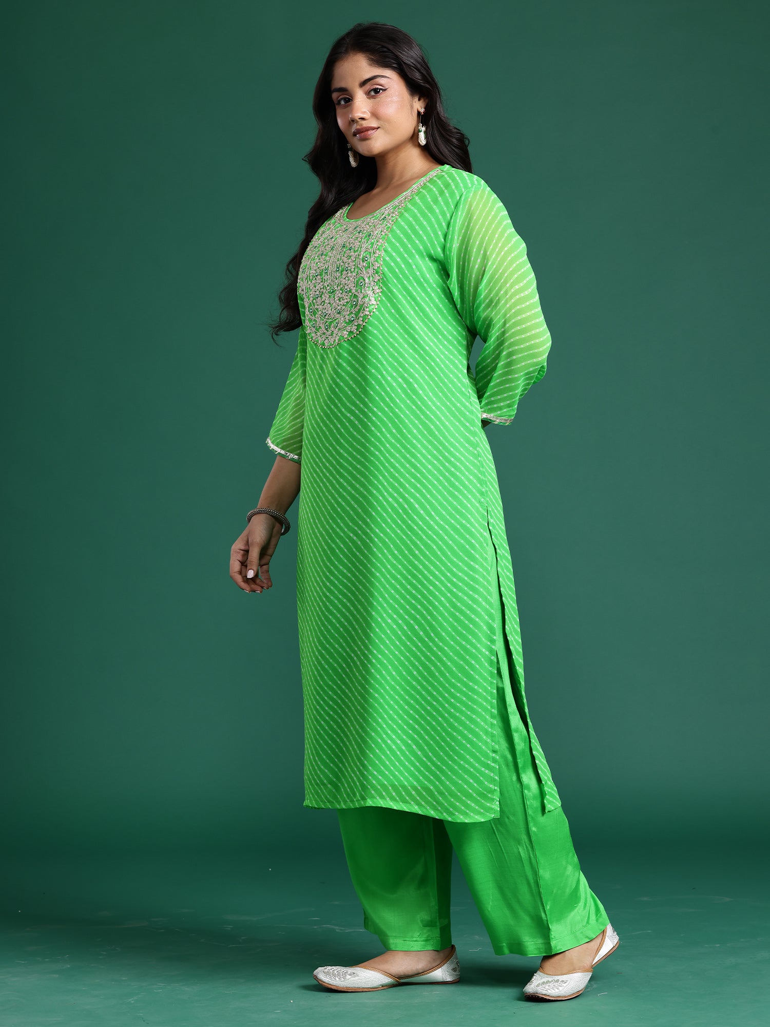 Plus Size Green Embroidered Straight Kurta Trousers With Dupatta set