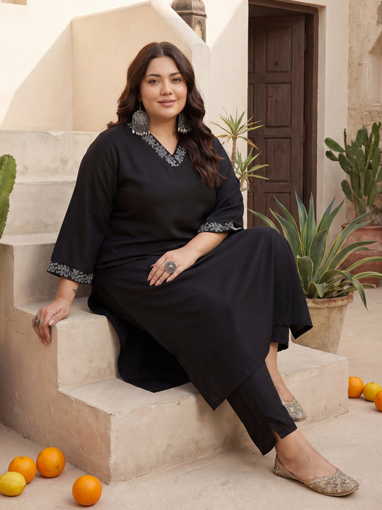 Plus Size Black Embroidered Straight Kurta Trousers Set