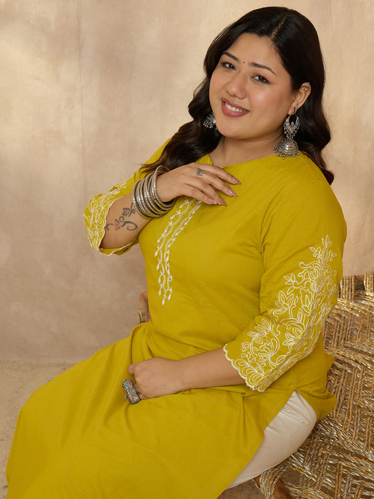 Plus Size Green Embroidered Straight Kurtas