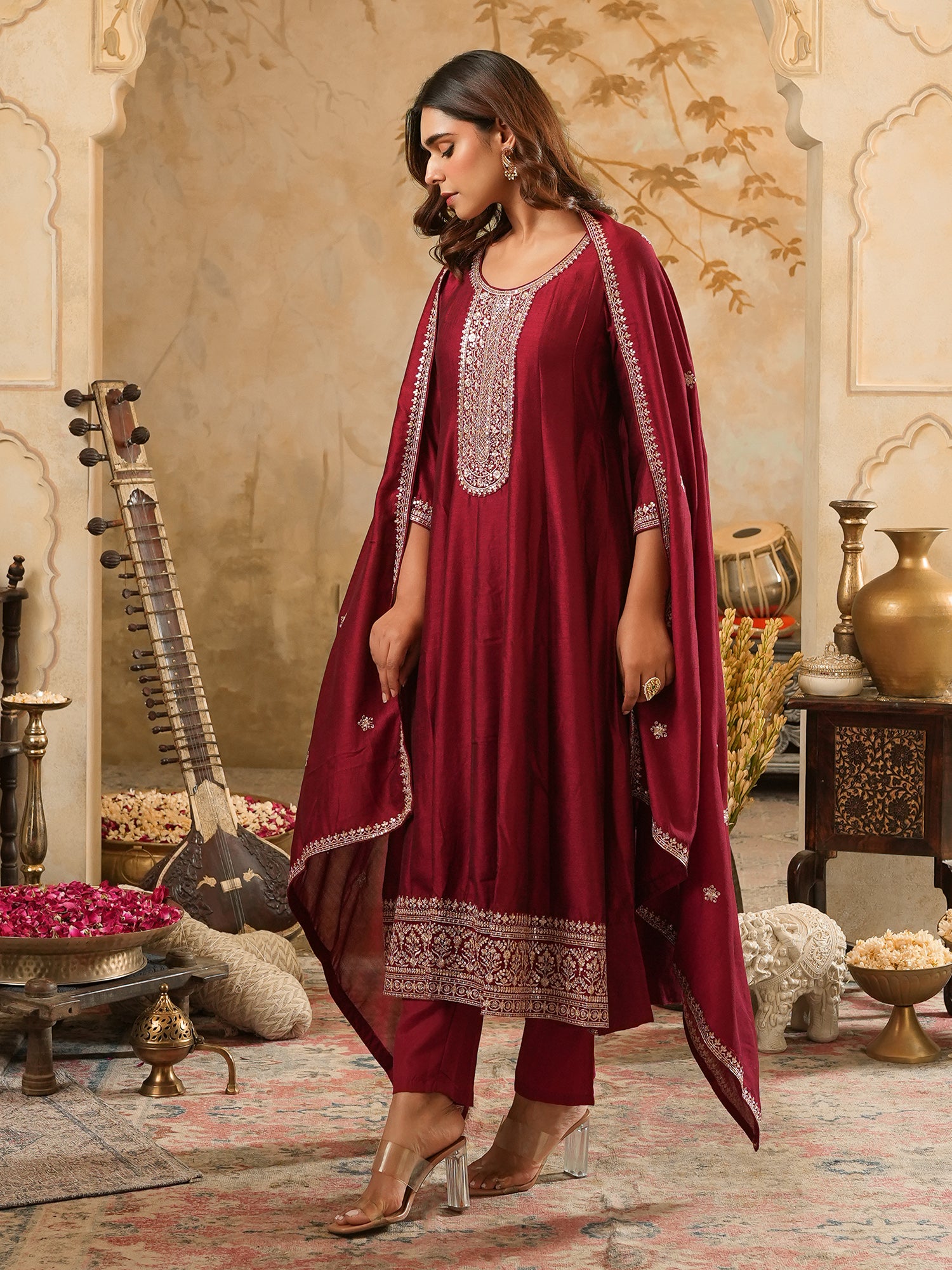 Women Maroon Embroidered Silk Blend Anarkali Kurta Sets With Dupatta