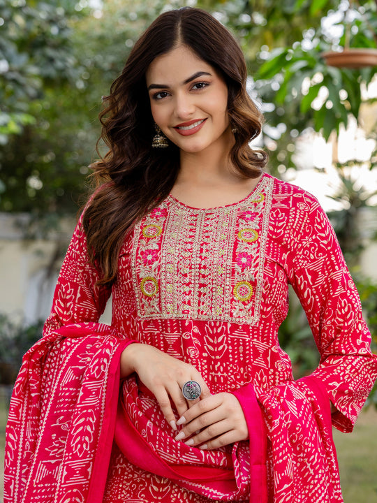 Women Pink Printed Pure Cotton Straight Kurta Sets With Dupatta