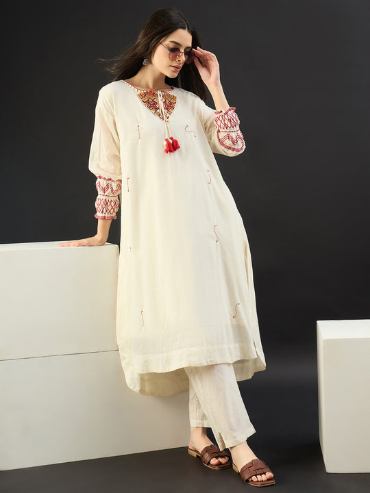 Off White Embroidered Pure Cotton Straight Kurta Sets