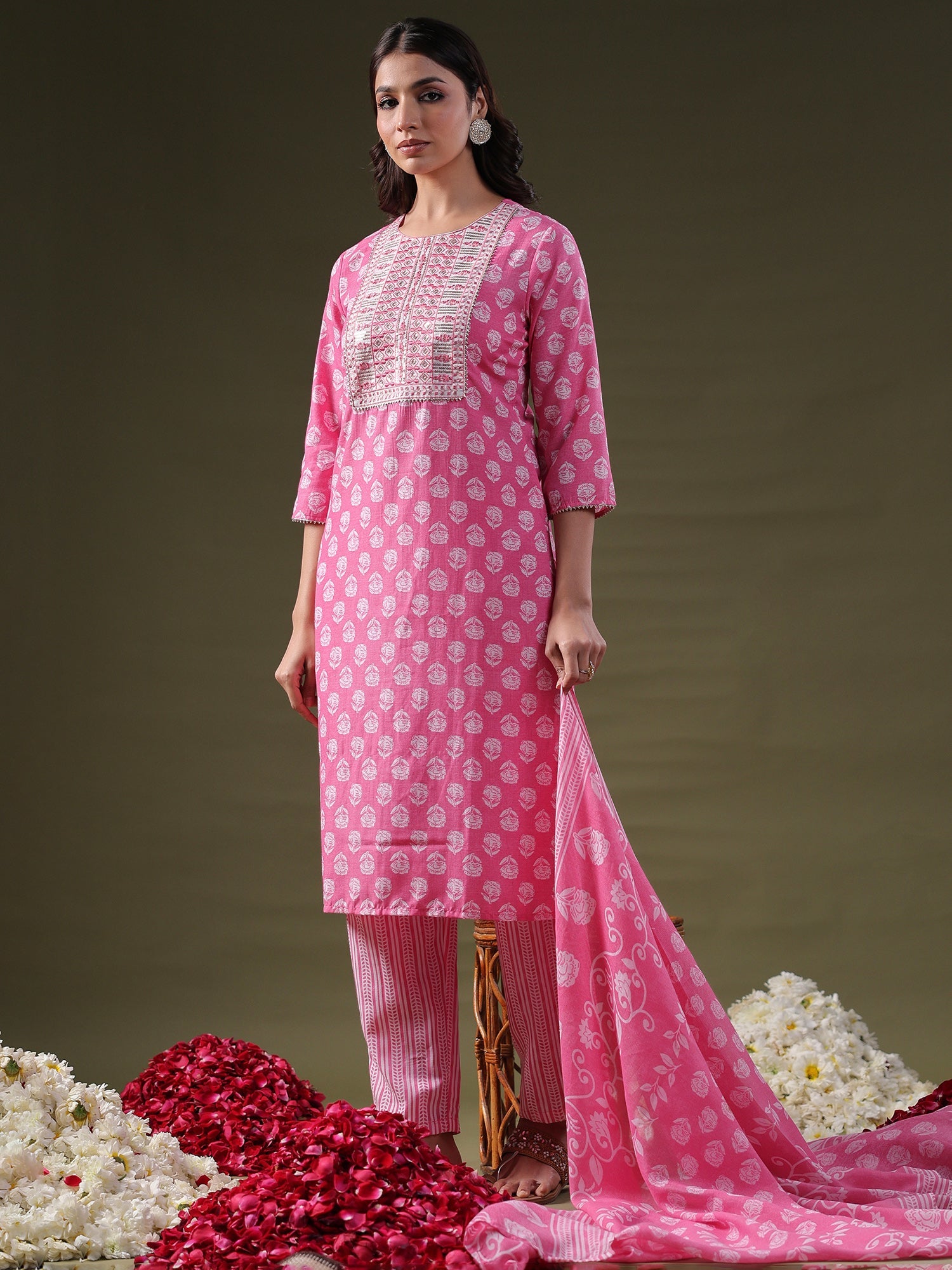 indo era, indoera, indo era kurta, heeramandi dress, heeramandi, dress for women, kurta for women, kurtaset for women, indo era kurta set, indo era suit, anarkali kurta, salwar suit, sharara set, cotton kurta, dress for women, kurta for women, birthday dress for women, gown for women, formal dress for women, party wear for women, summer dress, female kurti, cotton dress for women, kurta with dupatta, dressing style, casual look, new arrival for women, Pink suit