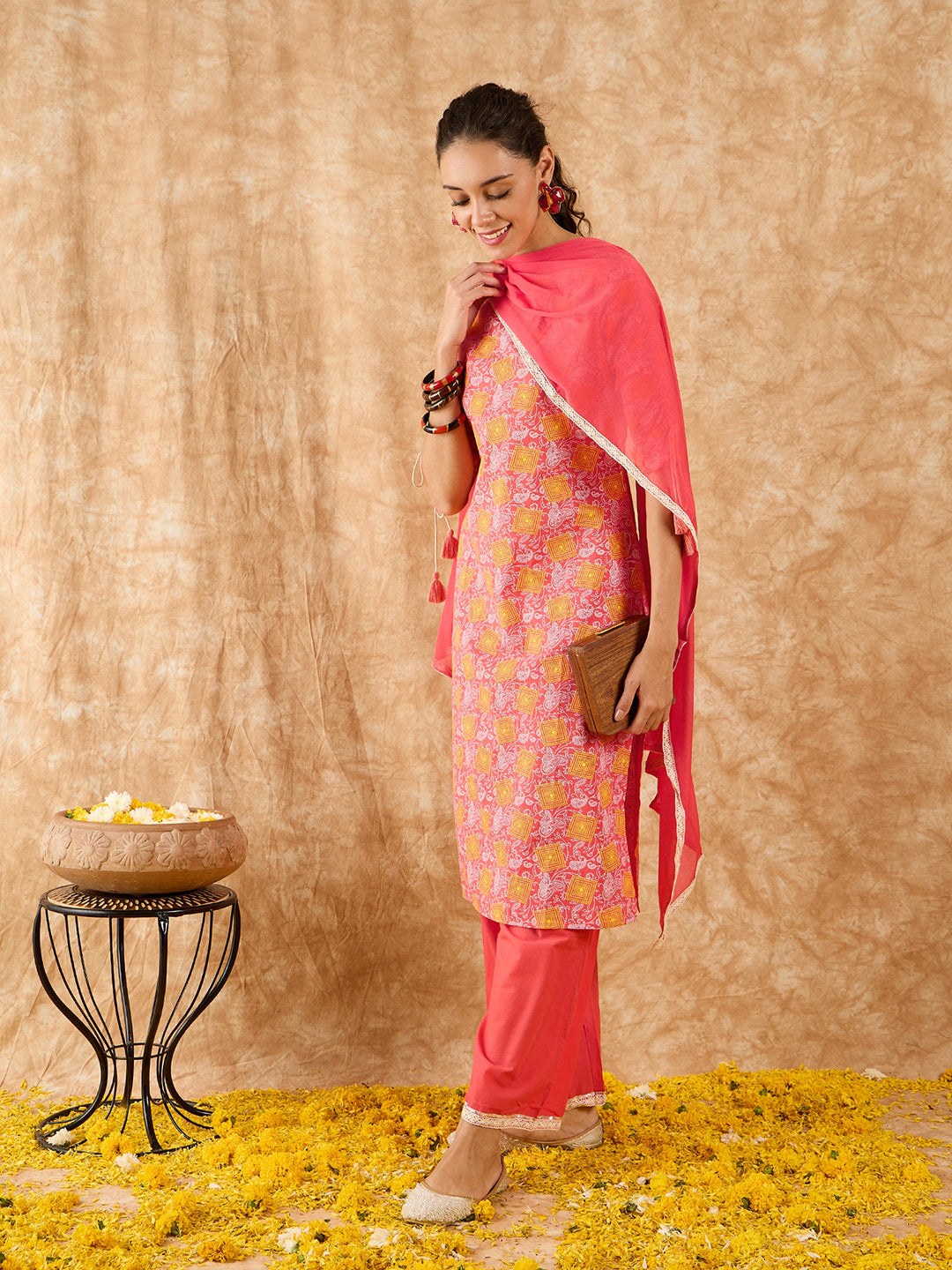 Pink Kurta Sets  For women,indo era, indoera, kurta set for women, women kurta set, women suit, summer wear for women, cotton suit set, women cotton kurta, cotton kurta with dupatta