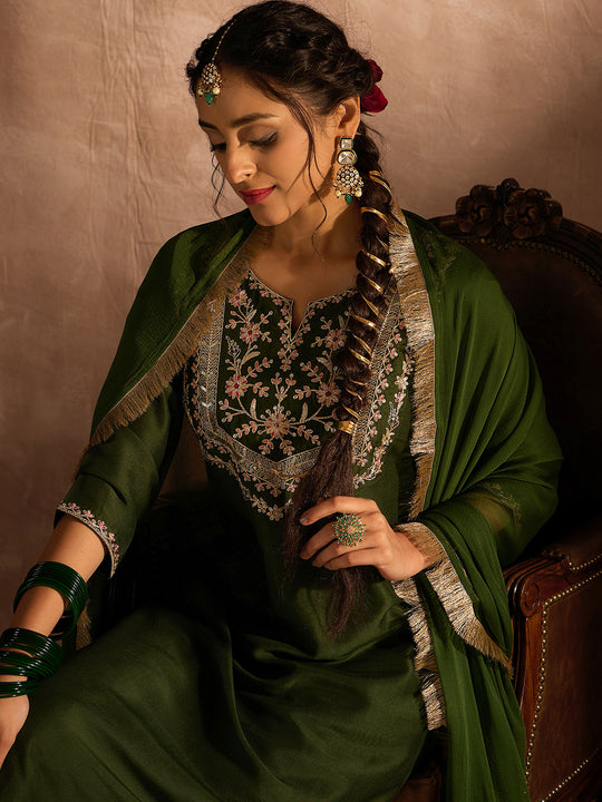 Indo Era Green Embroidered Straight Kurta Trousers With Dupatta set