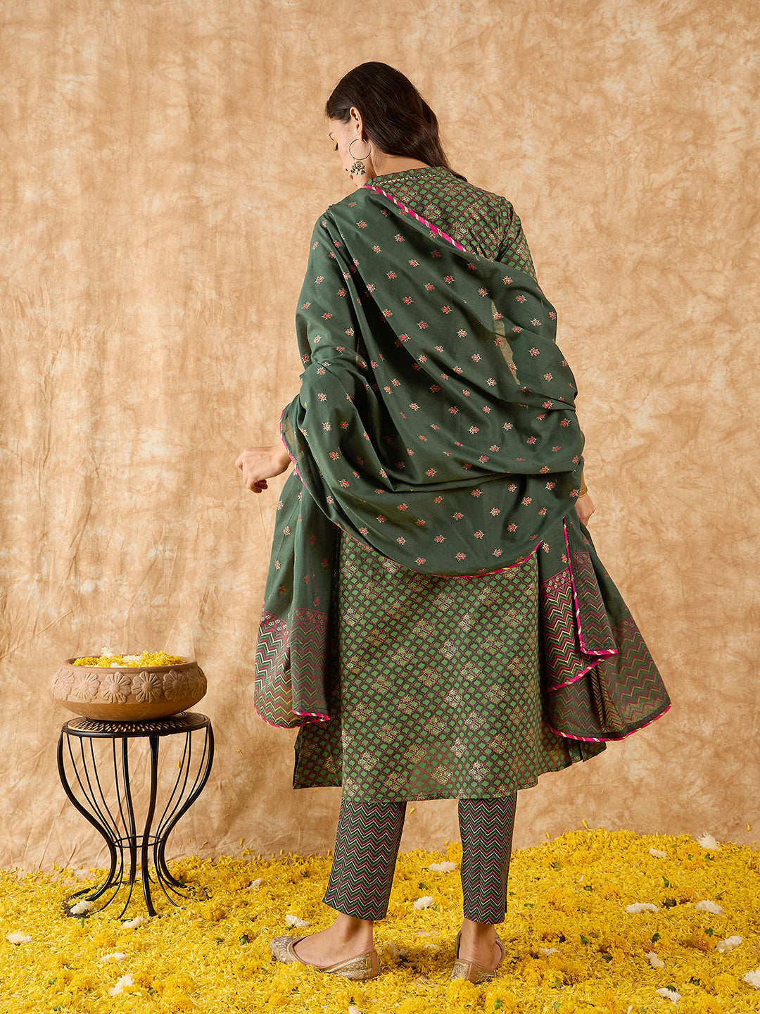 indo era, indoera, indo era kurta, heeramandi dress, heeramandi, dress for women, kurta for women, kurtaset for women, indo era kurta set, indo era suit, anarkali kurta, salwar suit, sharara set, cotton kurta, dress for women, kurta for women, birthday dress for women, gown for women, formal dress for women, party wear for women, summer dress, female kurti, cotton dress for women, kurta with dupatta, dressing style, casual look, new arrival for women, Green suit