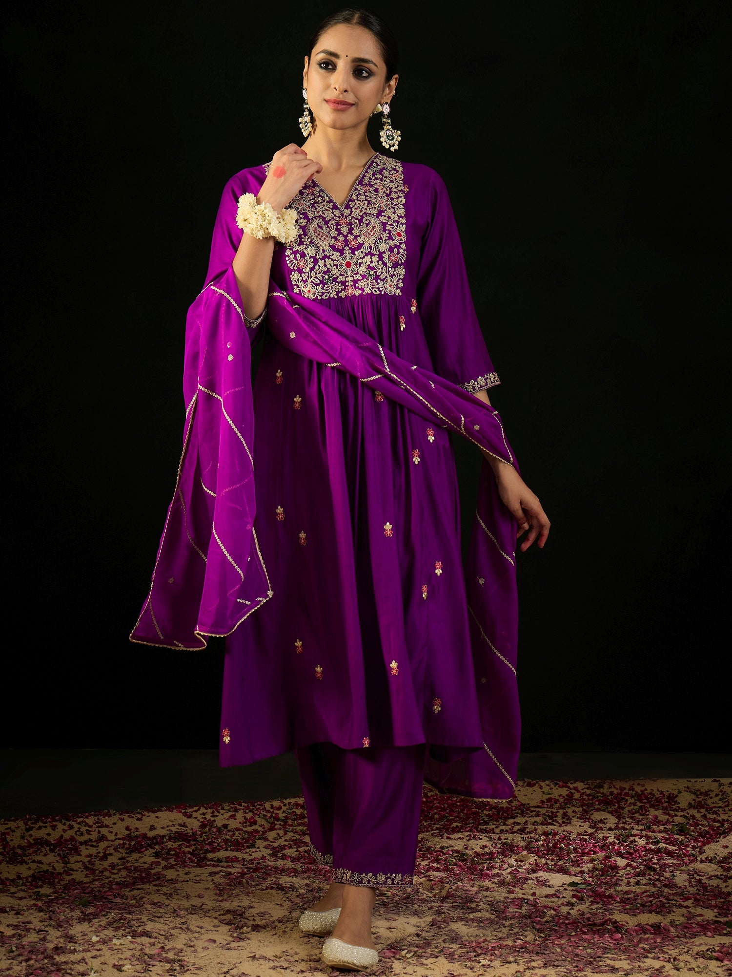 indo era, indoera, heeramandi dress, women kurta, kurta for women, women suit, 3 piece dress for women, 2 piece suit for women, sundress, summer sale, summer look, dress for wedding, birthday outfit for women, kurti, anarkali suit, pakistani suit, coord set women, maxi sundress for women, women suit, summer dress, salwar suit, cotton kurta for women, sharara suit for women, plazo suit, sleeveless kurti, office wear for women, party wear for women, dress for mother day, mother day outfit,
