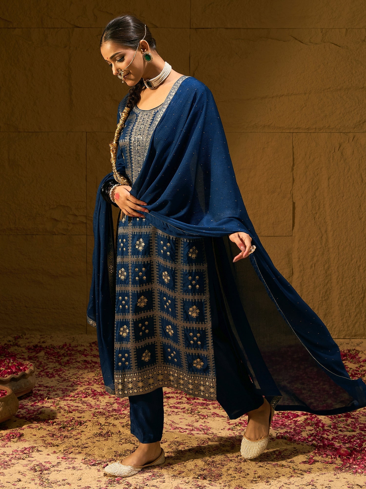 indo era, indoera, heeramandi dress, kurti set for women, kurta set, wedding dress for women, ethnic wear for women, co ord set women, anarkali for women, cotton suit for women, cotton co ord set, party wear suit, party wear kurta set, kurti for women, suit set for women, salwar suit, wedding wear, sharara suit, kurti pant set with dupatta, plus size kurta sets, festive wear, wedding outfit, women outfit, plus size, summer outfit for women, kurti set, cotton suit, cotton kurta set, party wear suit