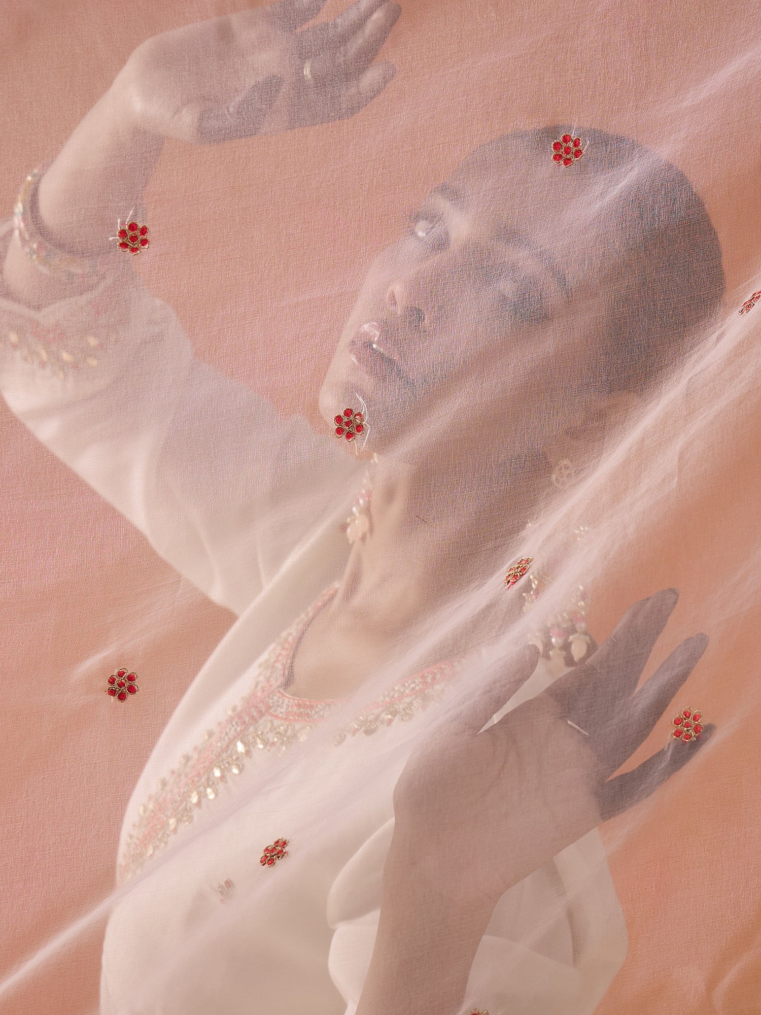 indo era, indoera, heeramandi dress, women kurta, kurta for women, women suit, 3 piece dress for women, 2 piece suit for women, sundress, summer sale, summer look, dress for wedding, birthday outfit for women, kurti, anarkali suit, pakistani suit, coord set women, maxi sundress for women, women suit, summer dress, salwar suit, cotton kurta for women, sharara suit for women, plazo suit, sleeveless kurti, office wear for women, party wear for women, dress for mother day, mother day outfit,