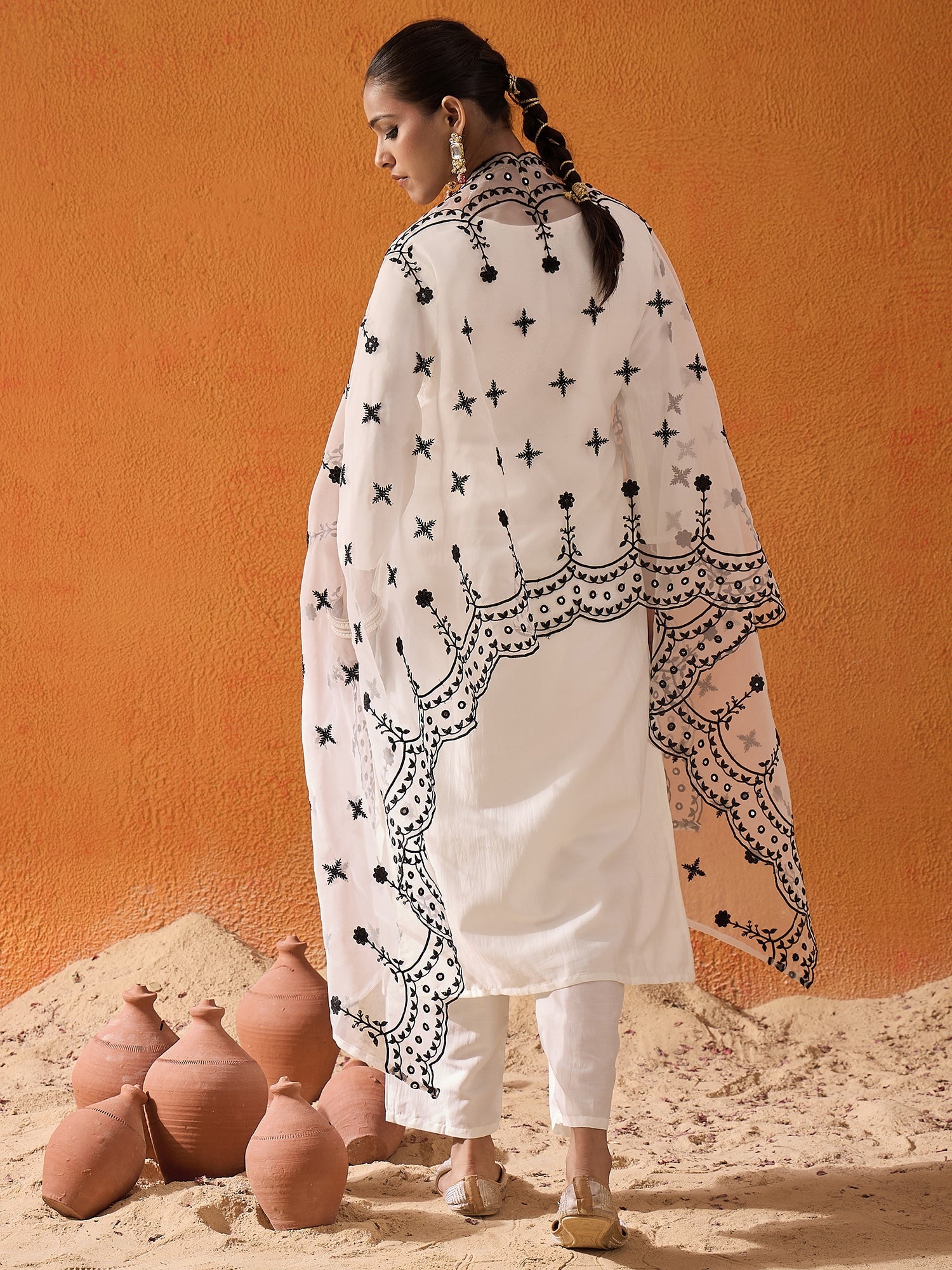 Holi, Id-ul-Fitr  ,Gudi Padwa  ,Maha Shivaratri ,Dresses for holi ,Pakistani suits ,Holi outfit ,Kurta sets with dupatta ,Anarkali suits ,Printed maxi dresses, Indo-western dresses ,Cotton Dress ,Floral Dress, Ethnic Wear, Ethnic Dresses, Red suits, Suits, Kurtas, Myntra Finds, New Designs, New Arrivals, Trending Dress, Ethnic Look, Bridal look, aacho, Love season, Libas, Aurelia, indya, Shalwar kameez, Salwar, Sword, Sherwani, Teal, Crop top, Anarkali, Floral design,