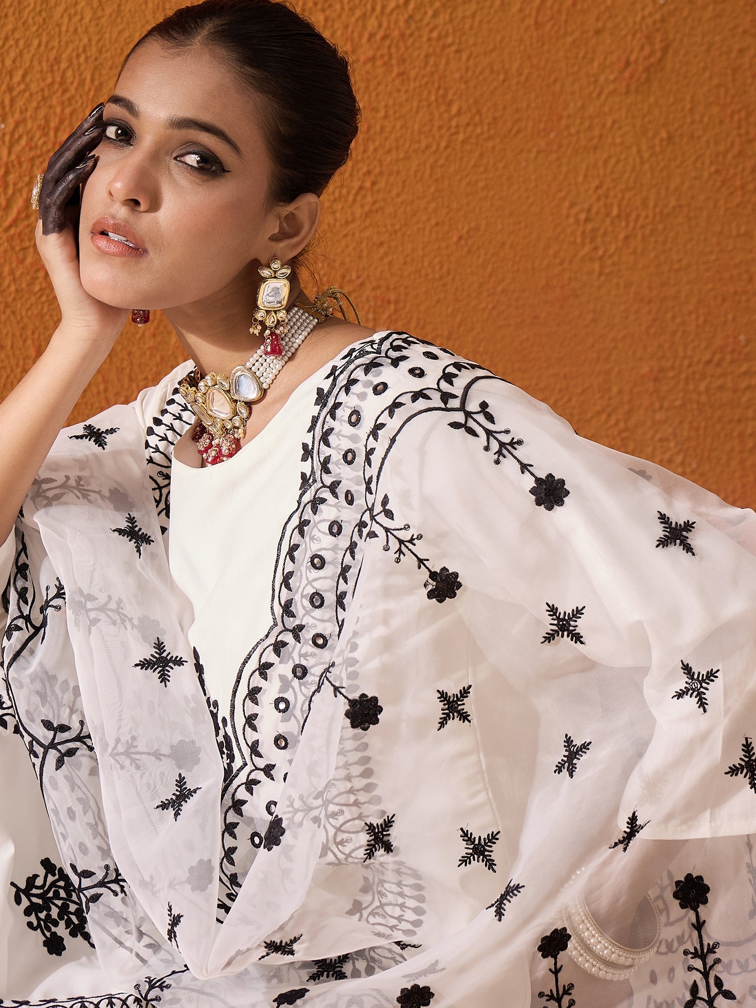 Holi, Id-ul-Fitr  ,Gudi Padwa  ,Maha Shivaratri ,Dresses for holi ,Pakistani suits ,Holi outfit ,Kurta sets with dupatta ,Anarkali suits ,Printed maxi dresses, Indo-western dresses ,Cotton Dress ,Floral Dress, Ethnic Wear, Ethnic Dresses, Red suits, Suits, Kurtas, Myntra Finds, New Designs, New Arrivals, Trending Dress, Ethnic Look, Bridal look, aacho, Love season, Libas, Aurelia, indya, Shalwar kameez, Salwar, Sword, Sherwani, Teal, Crop top, Anarkali, Floral design,