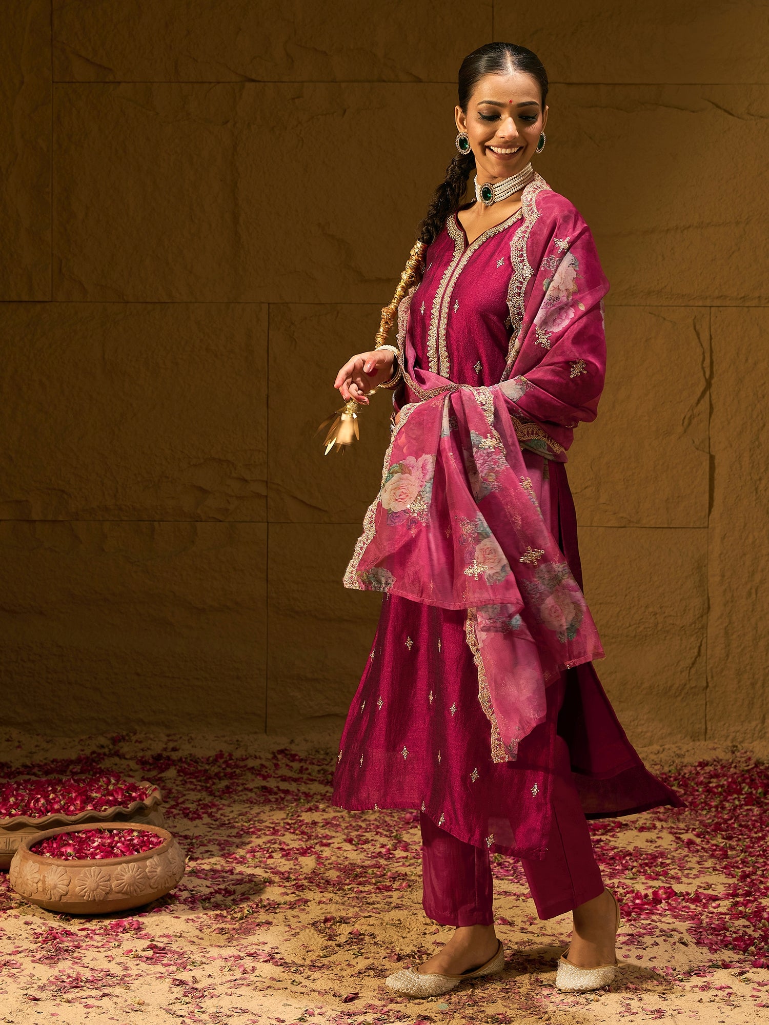 indo era, indoera, heeramandi dress, kurti set for women, kurta set, wedding dress for women, ethnic wear for women, co ord set women, anarkali for women, cotton suit for women, cotton co ord set, party wear suit, party wear kurta set, kurti for women, suit set for women, salwar suit, wedding wear, sharara suit, kurti pant set with dupatta, plus size kurta sets, festive wear, wedding outfit, women outfit, plus size, summer outfit for women, kurti set, cotton suit, cotton kurta set, party wear suit