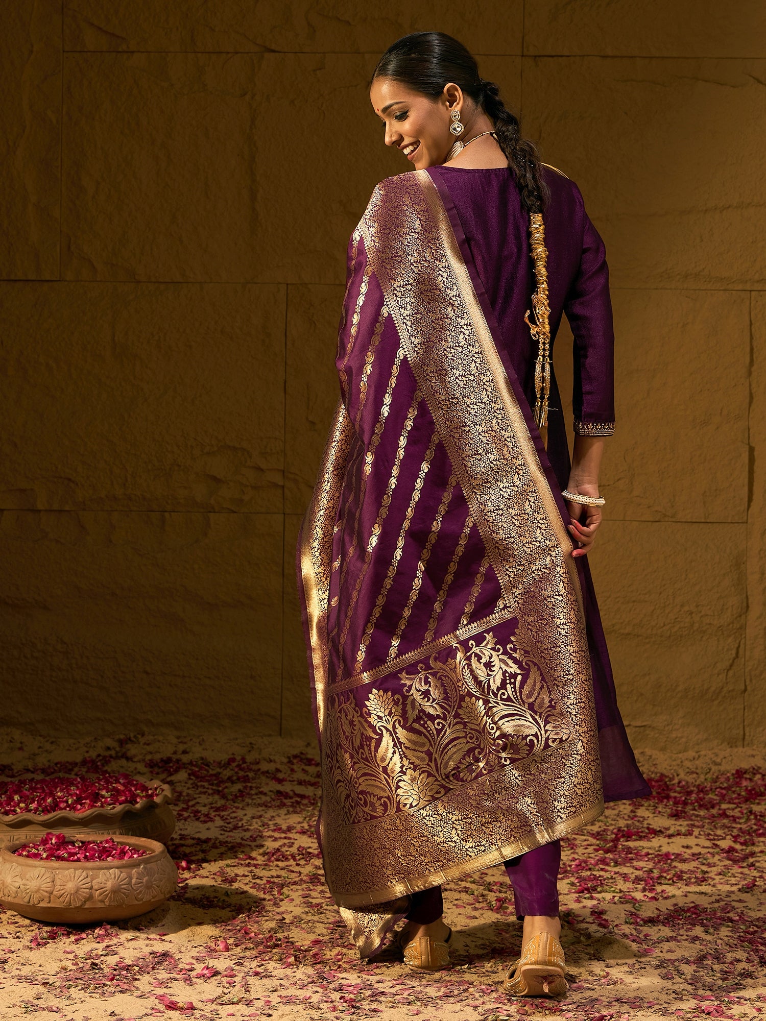 indo era, indoera, indo era kurta, heeramandi dress, heeramandi, dress for women, kurta for women, kurtaset for women, indo era kurta set, indo era suit, anarkali kurta, salwar suit, sharara set, cotton kurta, dress for women, kurta for women, birthday dress for women, gown for women, formal dress for women, party wear for women, summer dress, female kurti, cotton dress for women, kurta with dupatta, dressing style, casual look, new arrival for women,  suit