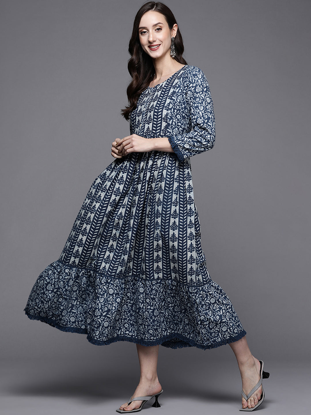 holi outfit for women, holi outfit ideas, holi outfit for men, holi outfit for girls, holi outfit for baby girl, holi outfit for baby boy, holi outfit pinterest, holi outfit ideas men, holi outfits for kids, Eid Outfits, Eid Collection, New Kurta Sets, Salwar Suits for Eid, women's day outfit ideas, women's day outfits, Co-Ords, V-Neck dresses, Round Neck suits, Cotton Kurta Sets, Heavy Outfits For Eid, Pakistani Outfits, Pakistani Kurta Sets, Pakistani Dresses for women