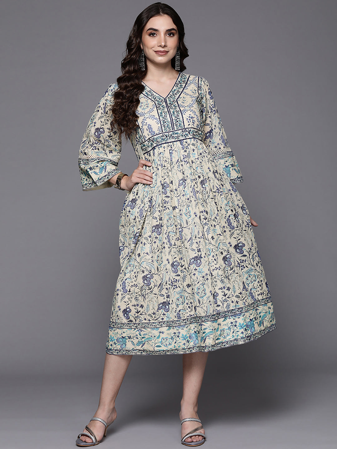 holi outfit for women, holi outfit ideas, holi outfit for men, holi outfit for girls, holi outfit for baby girl, holi outfit for baby boy, holi outfit pinterest, holi outfit ideas men, holi outfits for kids, Eid Outfits, Eid Collection, New Kurta Sets, Salwar Suits for Eid, women's day outfit ideas, women's day outfits, Co-Ords, V-Neck dresses, Round Neck suits, Cotton Kurta Sets, Heavy Outfits For Eid, Pakistani Outfits, Pakistani Kurta Sets, Pakistani Dresses for women