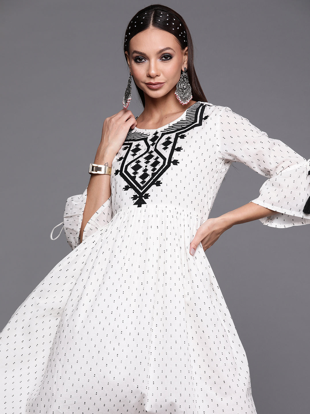 holi outfit for women, holi outfit ideas, holi outfit for men, holi outfit for girls, holi outfit for baby girl, holi outfit for baby boy, holi outfit pinterest, holi outfit ideas men, holi outfits for kids, Eid Outfits, Eid Collection, New Kurta Sets, Salwar Suits for Eid, women's day outfit ideas, women's day outfits, Co-Ords, V-Neck dresses, Round Neck suits, Cotton Kurta Sets, Heavy Outfits For Eid, Pakistani Outfits, Pakistani Kurta Sets, Pakistani Dresses for women