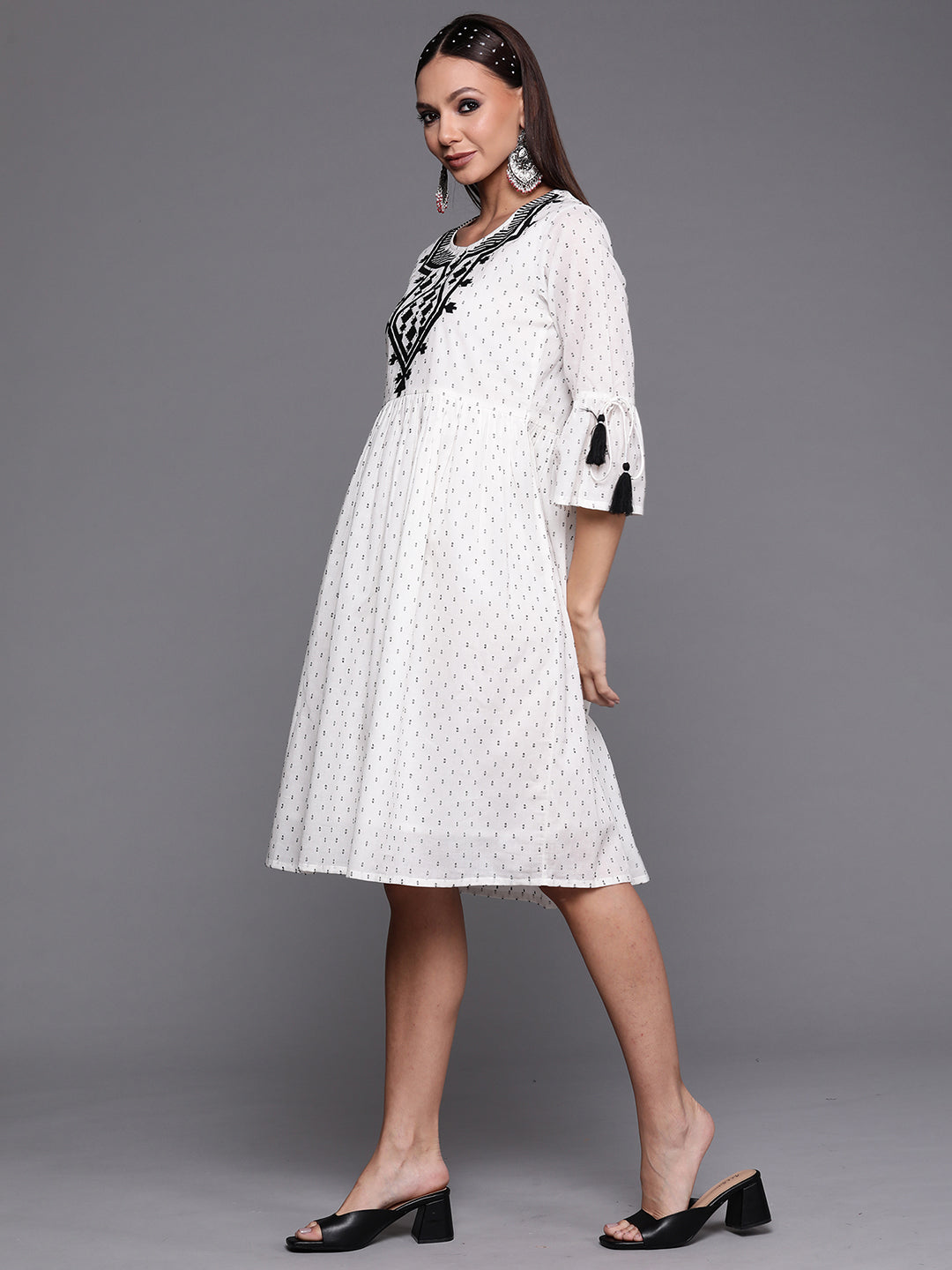 holi outfit for women, holi outfit ideas, holi outfit for men, holi outfit for girls, holi outfit for baby girl, holi outfit for baby boy, holi outfit pinterest, holi outfit ideas men, holi outfits for kids, Eid Outfits, Eid Collection, New Kurta Sets, Salwar Suits for Eid, women's day outfit ideas, women's day outfits, Co-Ords, V-Neck dresses, Round Neck suits, Cotton Kurta Sets, Heavy Outfits For Eid, Pakistani Outfits, Pakistani Kurta Sets, Pakistani Dresses for women