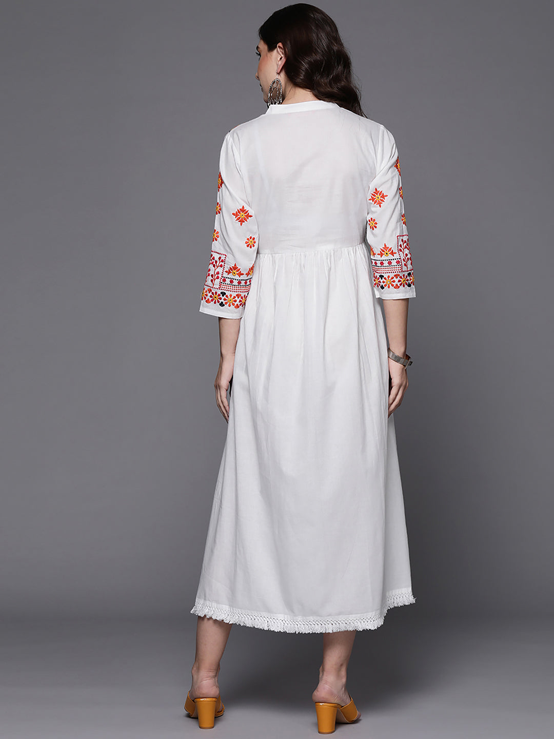holi outfit for women, holi outfit ideas, holi outfit for men, holi outfit for girls, holi outfit for baby girl, holi outfit for baby boy, holi outfit pinterest, holi outfit ideas men, holi outfits for kids, Eid Outfits, Eid Collection, New Kurta Sets, Salwar Suits for Eid, women's day outfit ideas, women's day outfits, Co-Ords, V-Neck dresses, Round Neck suits, Cotton Kurta Sets, Heavy Outfits For Eid, Pakistani Outfits, Pakistani Kurta Sets, Pakistani Dresses for women