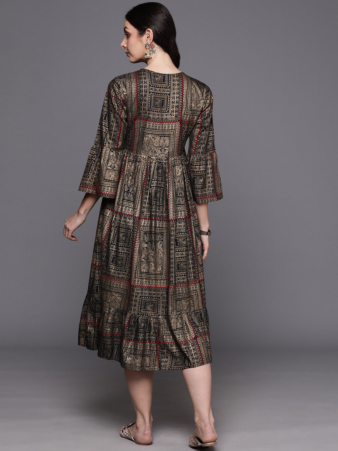 indo era, indoera, indo era kurta, heeramandi dress, heeramandi, dress for women, kurta for women, kurtaset for women, indo era kurta set, indo era suit, anarkali kurta, salwar suit, sharara set, cotton kurta, dress for women, kurta for women, birthday dress for women, gown for women, formal dress for women, party wear for women, summer dress, female kurti, cotton dress for women, kurta with dupatta, dressing style, casual look, new arrival for women, Black dress