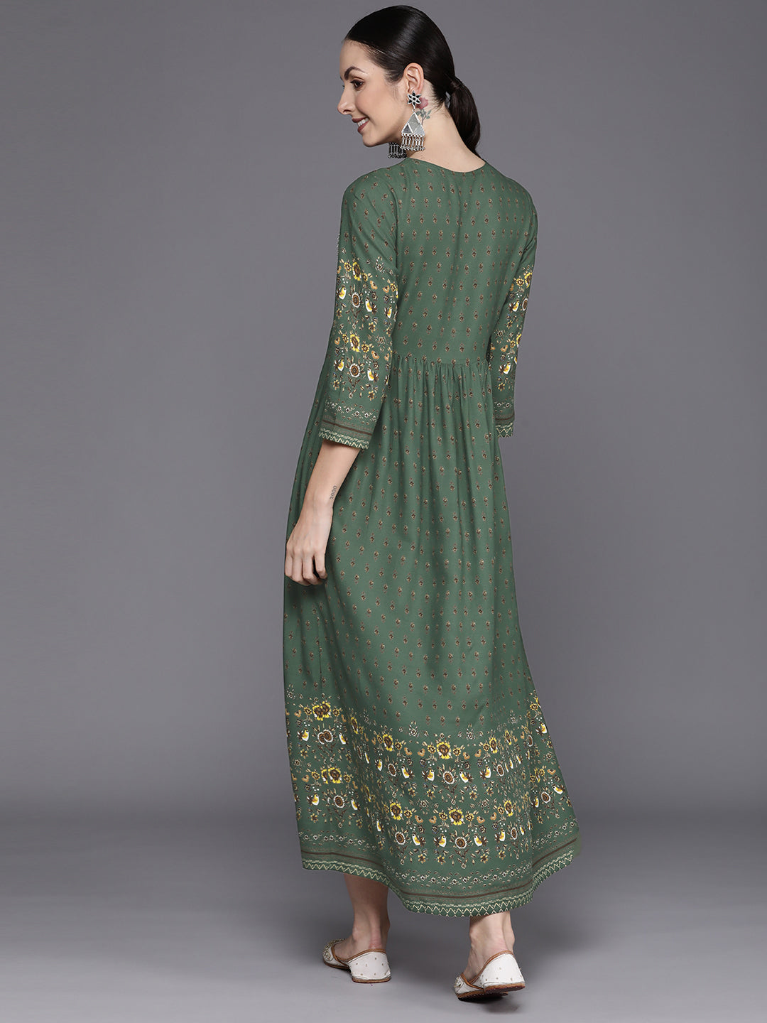 holi outfit for women, holi outfit ideas, holi outfit for men, holi outfit for girls, holi outfit for baby girl, holi outfit for baby boy, holi outfit pinterest, holi outfit ideas men, holi outfits for kids, Eid Outfits, Eid Collection, New Kurta Sets, Salwar Suits for Eid, women's day outfit ideas, women's day outfits, Co-Ords, V-Neck dresses, Round Neck suits, Cotton Kurta Sets, Heavy Outfits For Eid, Pakistani Outfits, Pakistani Kurta Sets, Pakistani Dresses for women