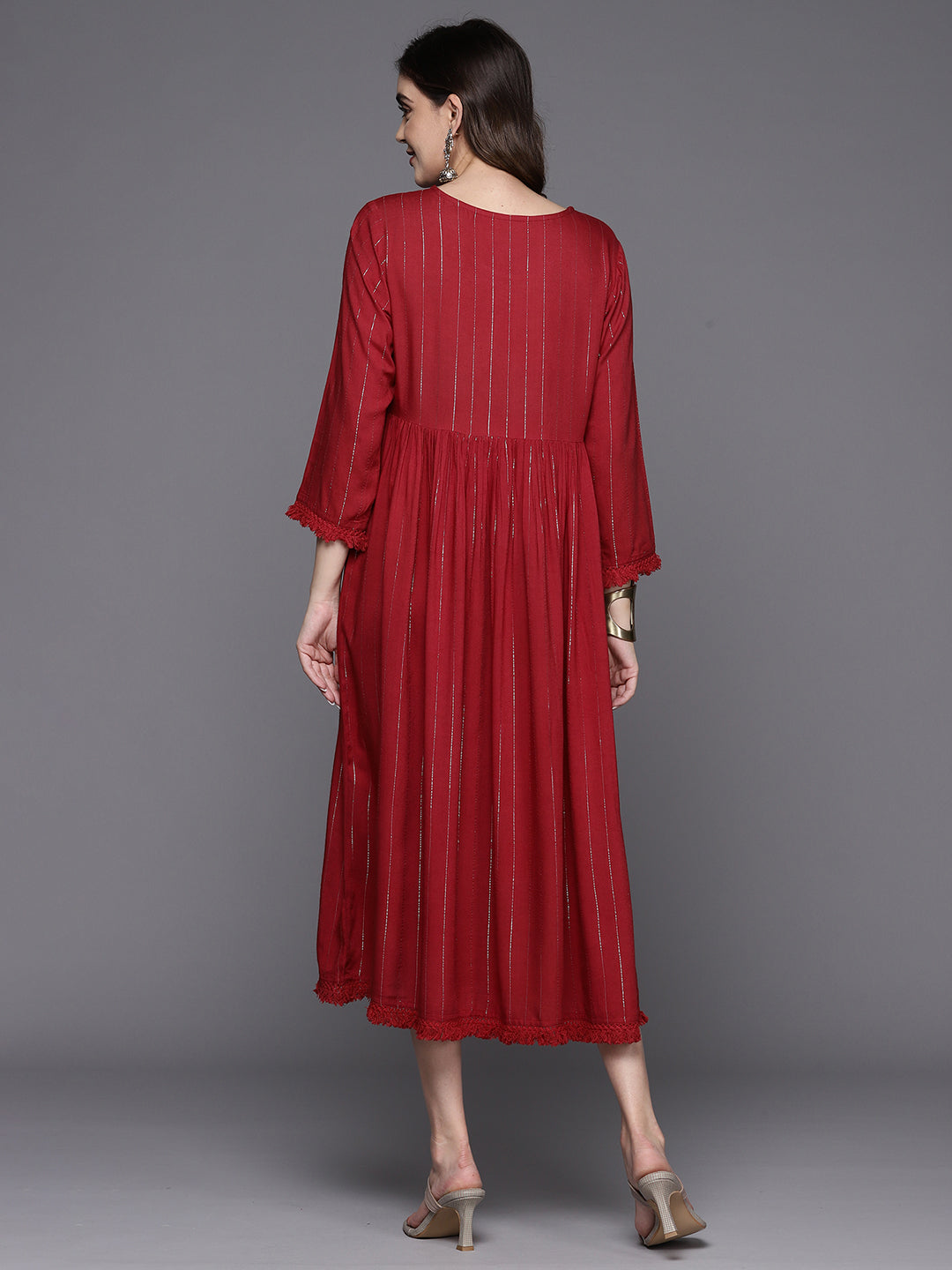 holi outfit for women, holi outfit ideas, holi outfit for men, holi outfit for girls, holi outfit for baby girl, holi outfit for baby boy, holi outfit pinterest, holi outfit ideas men, holi outfits for kids, Eid Outfits, Eid Collection, New Kurta Sets, Salwar Suits for Eid, women's day outfit ideas, women's day outfits, Co-Ords, V-Neck dresses, Round Neck suits, Cotton Kurta Sets, Heavy Outfits For Eid, Pakistani Outfits, Pakistani Kurta Sets, Pakistani Dresses for women