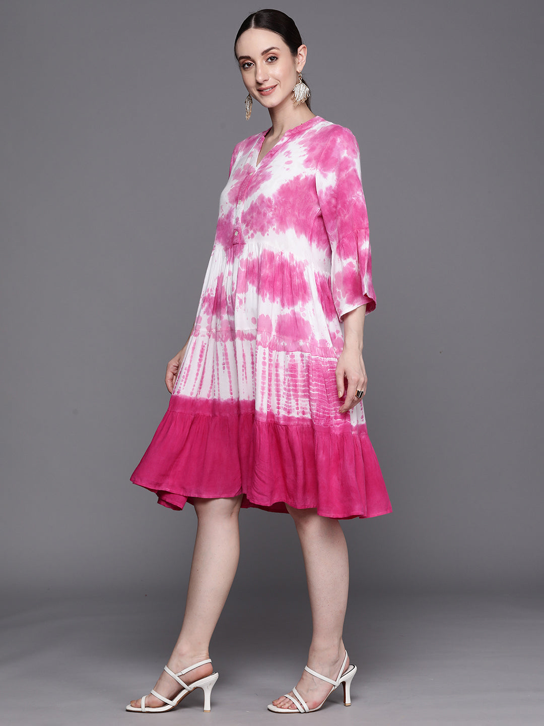 holi outfit for women, holi outfit ideas, holi outfit for men, holi outfit for girls, holi outfit for baby girl, holi outfit for baby boy, holi outfit pinterest, holi outfit ideas men, holi outfits for kids, Eid Outfits, Eid Collection, New Kurta Sets, Salwar Suits for Eid, women's day outfit ideas, women's day outfits, Co-Ords, V-Neck dresses, Round Neck suits, Cotton Kurta Sets, Heavy Outfits For Eid, Pakistani Outfits, Pakistani Kurta Sets, Pakistani Dresses for women