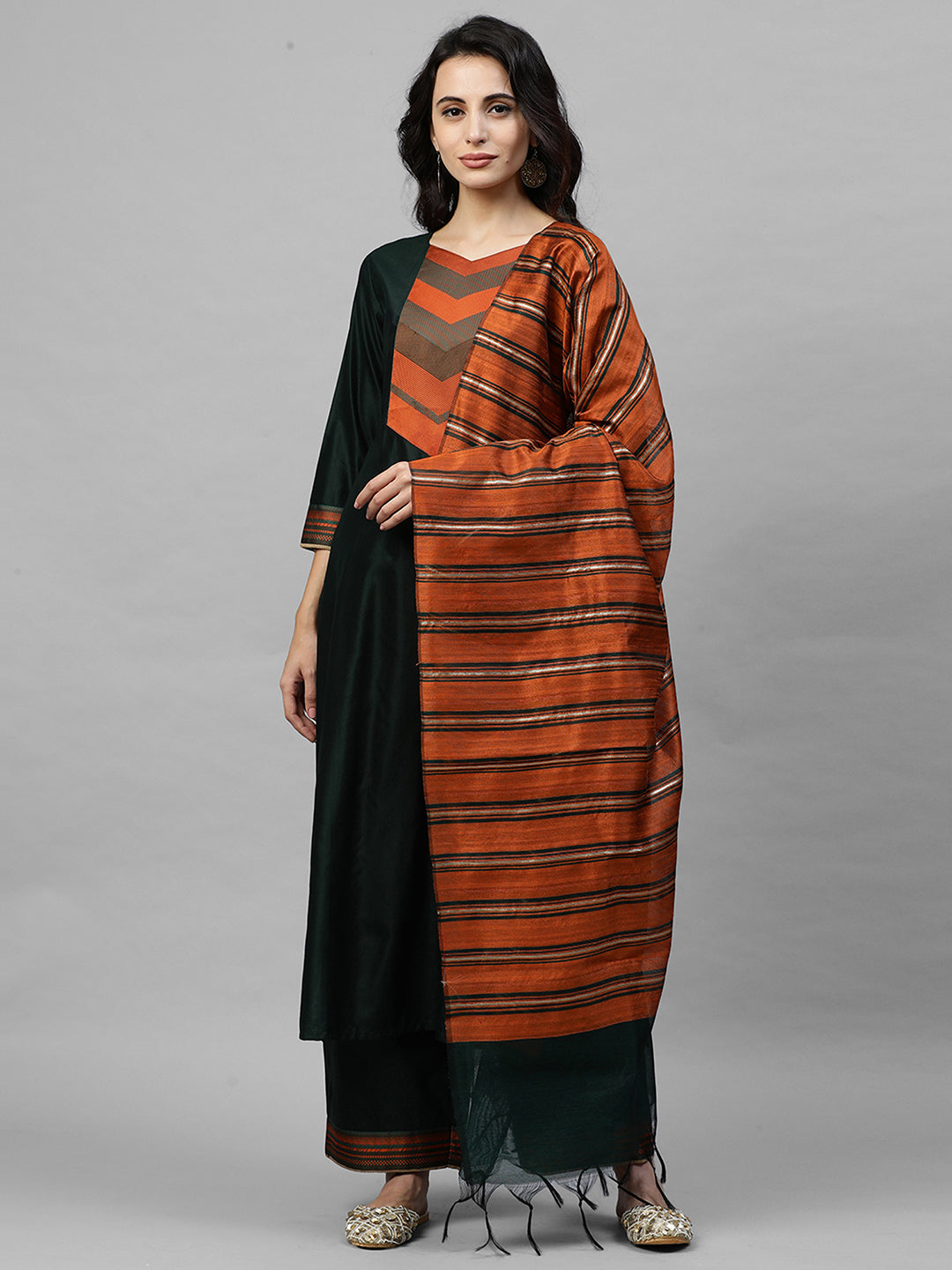 indo era, indoera, indo era kurta, heeramandi dress, heeramandi, dress for women, kurta for women, kurtaset for women, indo era kurta set, indo era suit, anarkali kurta, salwar suit, sharara set, cotton kurta, dress for women, kurta for women, birthday dress for women, gown for women, formal dress for women, party wear for women, summer dress, female kurti, cotton dress for women, kurta with dupatta, dressing style, casual look, new arrival for women, Green suit