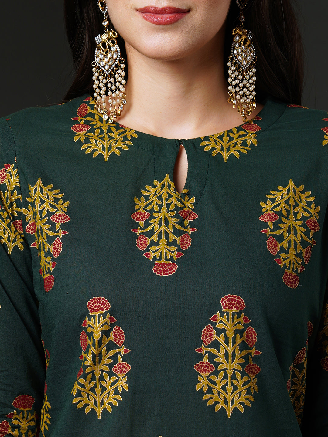 Green Kurta Sets  For women,indo era, indoera, kurta set for women, women kurta set, women suit, summer wear for women, festive suit for women, mother's day outfit, dress for mother, mother's day special, heeramandi dress