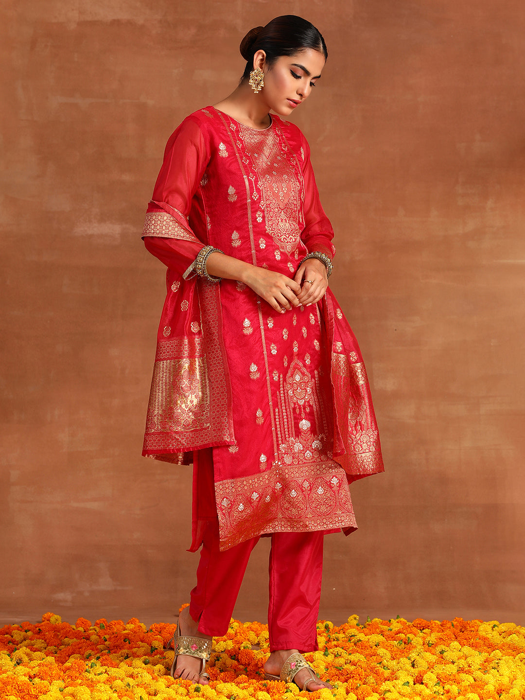 holi outfit for women, holi outfit ideas, holi outfit for men, holi outfit for girls, holi outfit for baby girl, holi outfit for baby boy, holi outfit pinterest, holi outfit ideas men, holi outfits for kids, Eid Outfits, Eid Collection, New Kurta Sets, Salwar Suits for Eid, women's day outfit ideas, women's day outfits, Co-Ords, V-Neck dresses, Round Neck suits, Cotton Kurta Sets, Heavy Outfits For Eid, Pakistani Outfits, Pakistani Kurta Sets, Pakistani Dresses for women