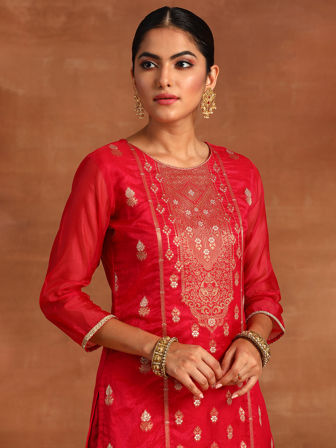 holi outfit for women, holi outfit ideas, holi outfit for men, holi outfit for girls, holi outfit for baby girl, holi outfit for baby boy, holi outfit pinterest, holi outfit ideas men, holi outfits for kids, Eid Outfits, Eid Collection, New Kurta Sets, Salwar Suits for Eid, women's day outfit ideas, women's day outfits, Co-Ords, V-Neck dresses, Round Neck suits, Cotton Kurta Sets, Heavy Outfits For Eid, Pakistani Outfits, Pakistani Kurta Sets, Pakistani Dresses for women