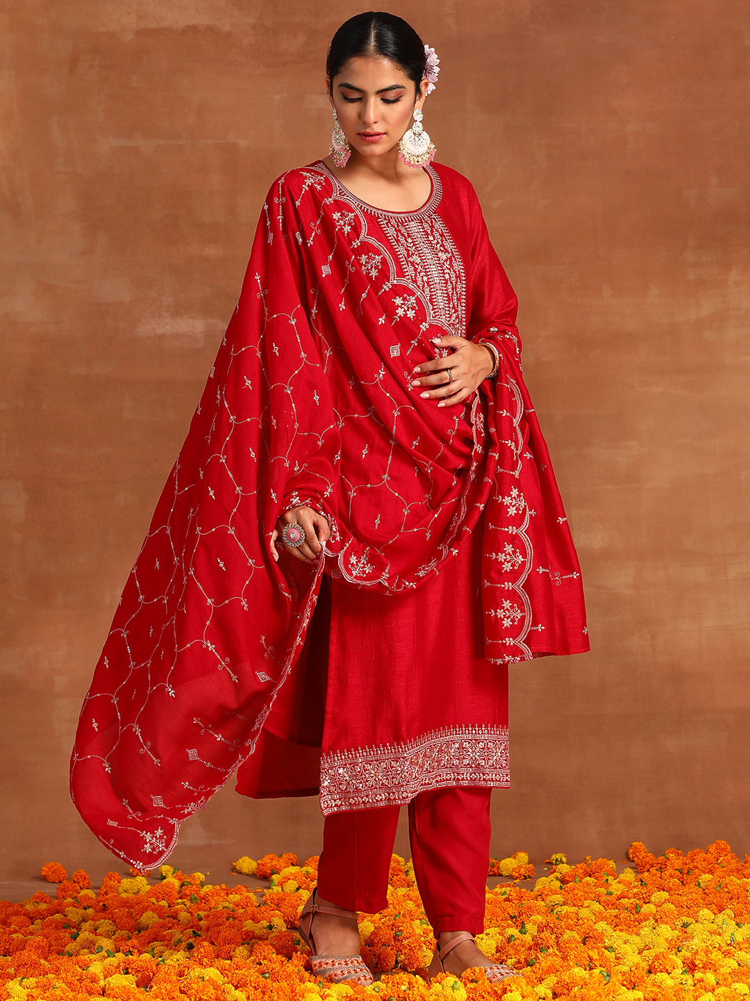 holi outfit for women, holi outfit ideas, holi outfit for men, holi outfit for girls, holi outfit for baby girl, holi outfit for baby boy, holi outfit pinterest, holi outfit ideas men, holi outfits for kids, Eid Outfits, Eid Collection, New Kurta Sets, Salwar Suits for Eid, women's day outfit ideas, women's day outfits, Co-Ords, V-Neck dresses, Round Neck suits, Cotton Kurta Sets, Heavy Outfits For Eid, Pakistani Outfits, Pakistani Kurta Sets, Pakistani Dresses for women