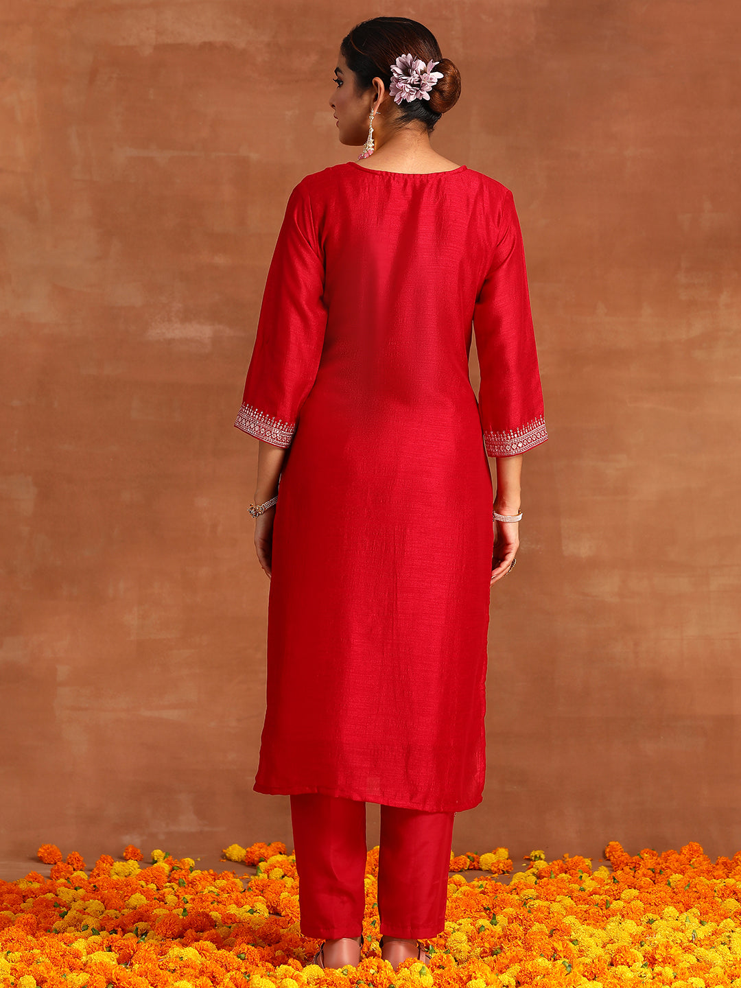holi outfit for women, holi outfit ideas, holi outfit for men, holi outfit for girls, holi outfit for baby girl, holi outfit for baby boy, holi outfit pinterest, holi outfit ideas men, holi outfits for kids, Eid Outfits, Eid Collection, New Kurta Sets, Salwar Suits for Eid, women's day outfit ideas, women's day outfits, Co-Ords, V-Neck dresses, Round Neck suits, Cotton Kurta Sets, Heavy Outfits For Eid, Pakistani Outfits, Pakistani Kurta Sets, Pakistani Dresses for women