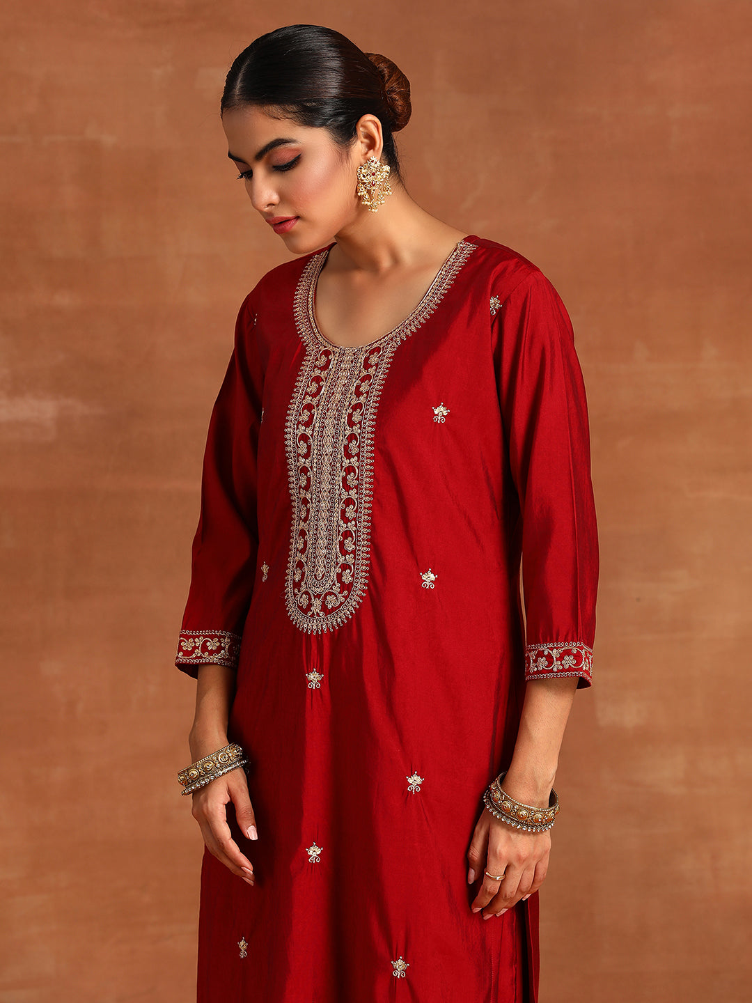 holi outfit for women, holi outfit ideas, holi outfit for men, holi outfit for girls, holi outfit for baby girl, holi outfit for baby boy, holi outfit pinterest, holi outfit ideas men, holi outfits for kids, Eid Outfits, Eid Collection, New Kurta Sets, Salwar Suits for Eid, women's day outfit ideas, women's day outfits, Co-Ords, V-Neck dresses, Round Neck suits, Cotton Kurta Sets, Heavy Outfits For Eid, Pakistani Outfits, Pakistani Kurta Sets, Pakistani Dresses for women