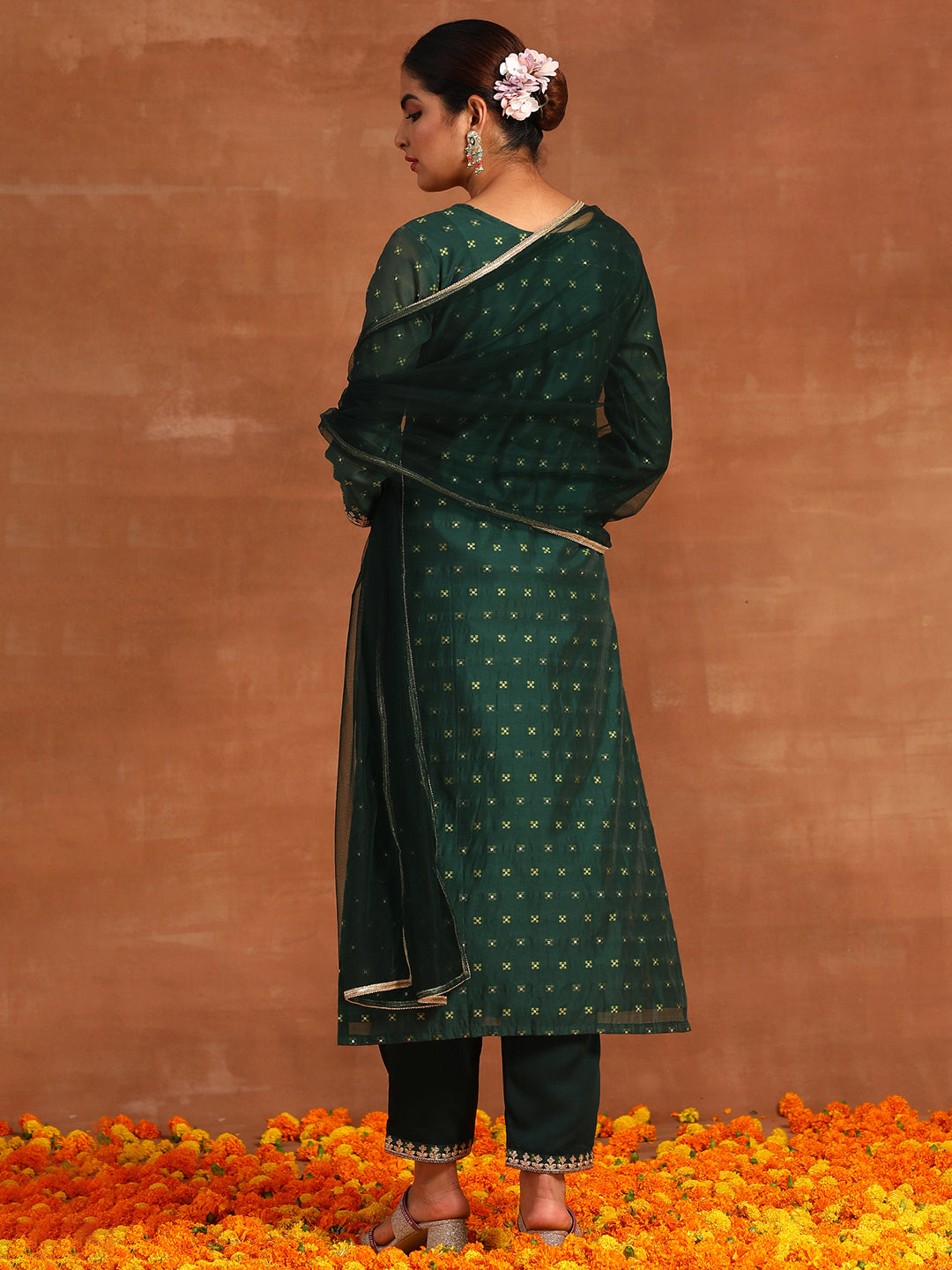 holi outfit for women, holi outfit ideas, holi outfit for men, holi outfit for girls, holi outfit for baby girl, holi outfit for baby boy, holi outfit pinterest, holi outfit ideas men, holi outfits for kids, Eid Outfits, Eid Collection, New Kurta Sets, Salwar Suits for Eid, women's day outfit ideas, women's day outfits, Co-Ords, V-Neck dresses, Round Neck suits, Cotton Kurta Sets, Heavy Outfits For Eid, Pakistani Outfits, Pakistani Kurta Sets, Pakistani Dresses for women