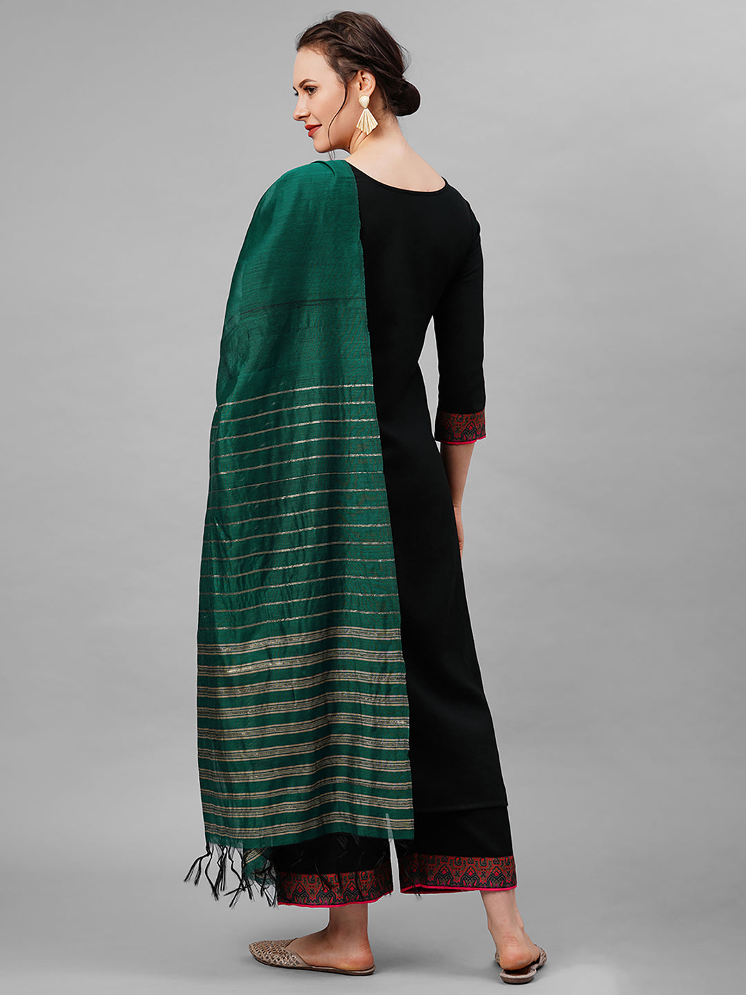 holi outfit for women, holi outfit ideas, holi outfit for men, holi outfit for girls, holi outfit for baby girl, holi outfit for baby boy, holi outfit pinterest, holi outfit ideas men, holi outfits for kids, Eid Outfits, Eid Collection, New Kurta Sets, Salwar Suits for Eid, women's day outfit ideas, women's day outfits, Co-Ords, V-Neck dresses, Round Neck suits, Cotton Kurta Sets, Heavy Outfits For Eid, Pakistani Outfits, Pakistani Kurta Sets, Pakistani Dresses for women