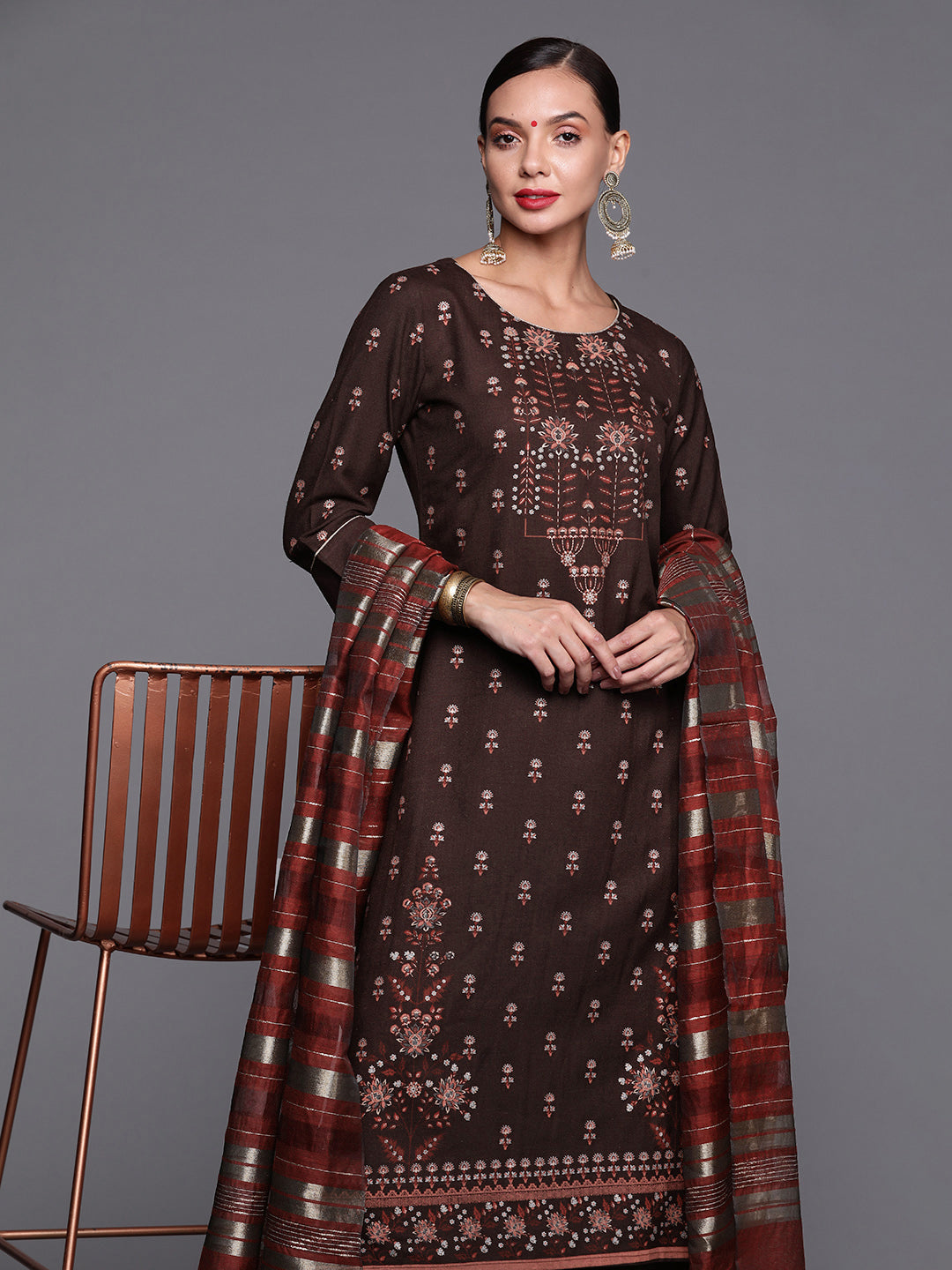 holi outfit for women, holi outfit ideas, holi outfit for men, holi outfit for girls, holi outfit for baby girl, holi outfit for baby boy, holi outfit pinterest, holi outfit ideas men, holi outfits for kids, Eid Outfits, Eid Collection, New Kurta Sets, Salwar Suits for Eid, women's day outfit ideas, women's day outfits, Co-Ords, V-Neck dresses, Round Neck suits, Cotton Kurta Sets, Heavy Outfits For Eid, Pakistani Outfits, Pakistani Kurta Sets, Pakistani Dresses for women