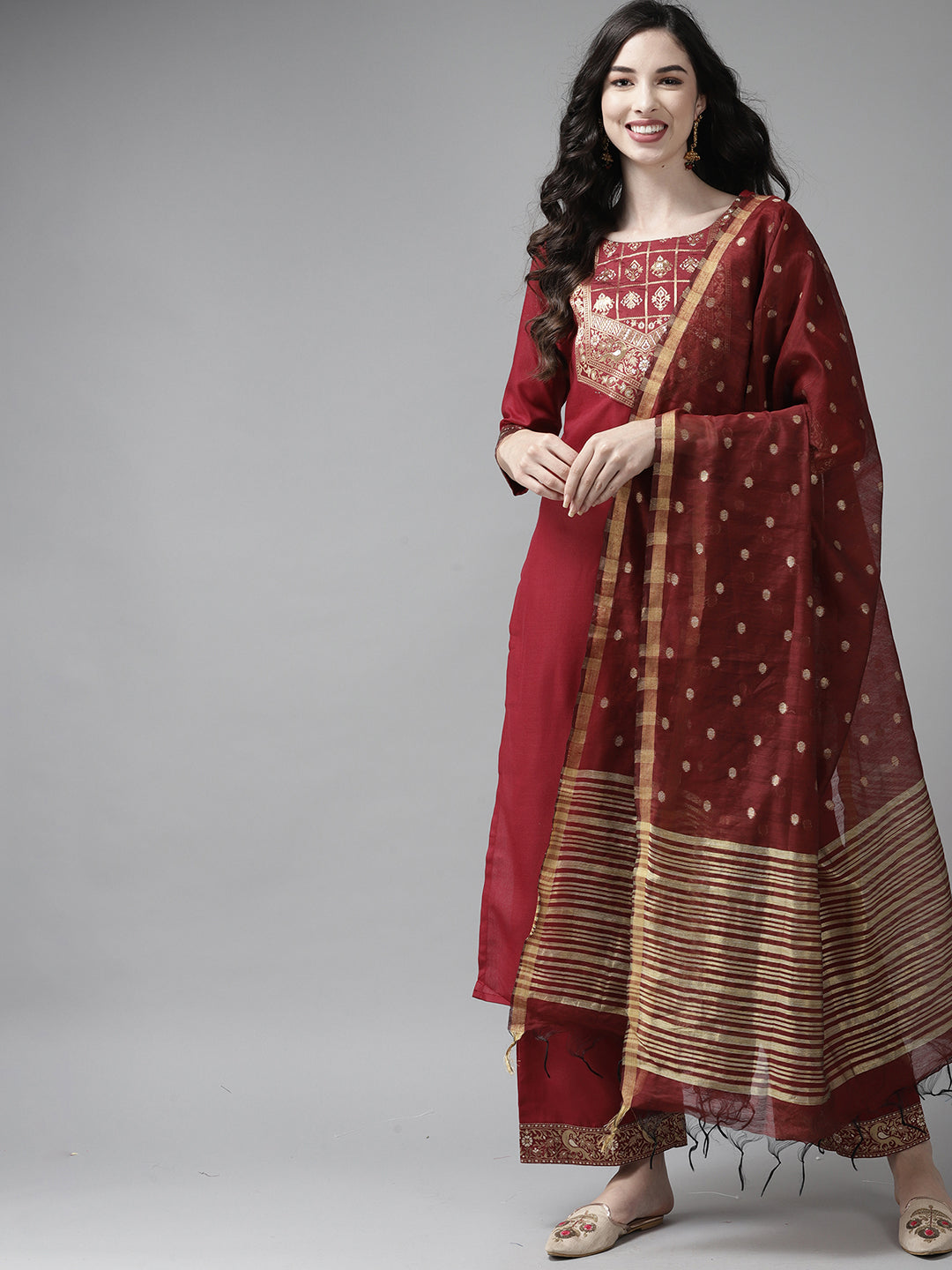 holi outfit for women, holi outfit ideas, holi outfit for men, holi outfit for girls, holi outfit for baby girl, holi outfit for baby boy, holi outfit pinterest, holi outfit ideas men, holi outfits for kids, Eid Outfits, Eid Collection, New Kurta Sets, Salwar Suits for Eid, women's day outfit ideas, women's day outfits, Co-Ords, V-Neck dresses, Round Neck suits, Cotton Kurta Sets, Heavy Outfits For Eid, Pakistani Outfits, Pakistani Kurta Sets, Pakistani Dresses for women