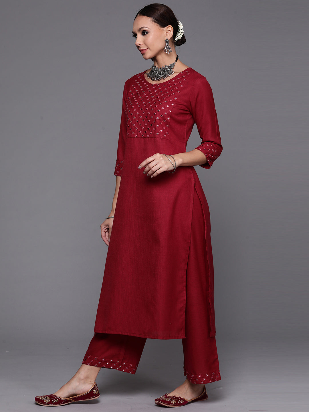 holi outfit for women, holi outfit ideas, holi outfit for men, holi outfit for girls, holi outfit for baby girl, holi outfit for baby boy, holi outfit pinterest, holi outfit ideas men, holi outfits for kids, Eid Outfits, Eid Collection, New Kurta Sets, Salwar Suits for Eid, women's day outfit ideas, women's day outfits, Co-Ords, V-Neck dresses, Round Neck suits, Cotton Kurta Sets, Heavy Outfits For Eid, Pakistani Outfits, Pakistani Kurta Sets, Pakistani Dresses for women