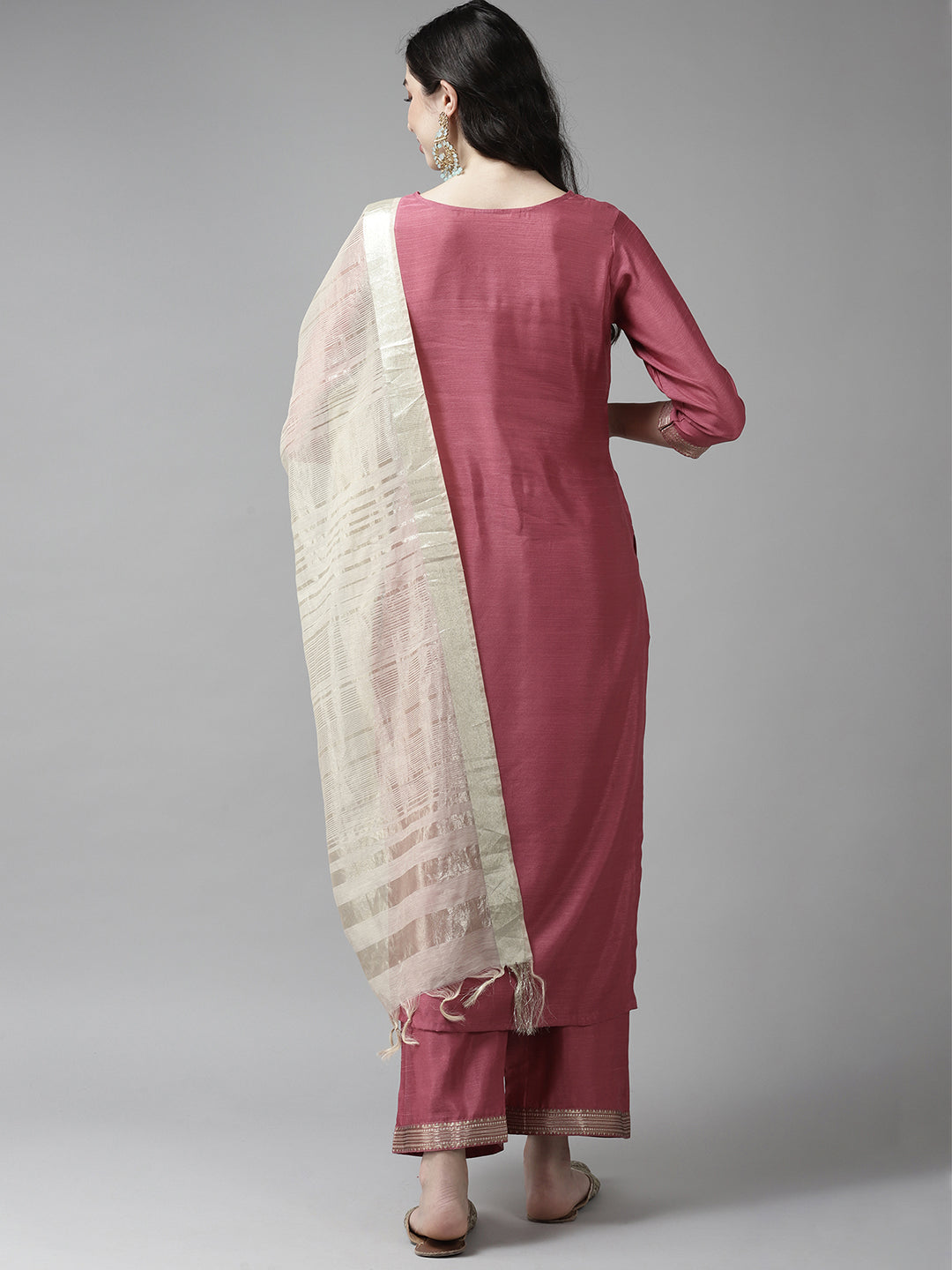 indo era, indoera, indo era kurta, heeramandi dress, heeramandi, dress for women, kurta for women, kurtaset for women, indo era kurta set, indo era suit, anarkali kurta, salwar suit, sharara set, cotton kurta, dress for women, kurta for women, birthday dress for women, gown for women, formal dress for women, party wear for women, summer dress, female kurti, cotton dress for women, kurta with dupatta, dressing style, casual look, new arrival for women, Pink suit