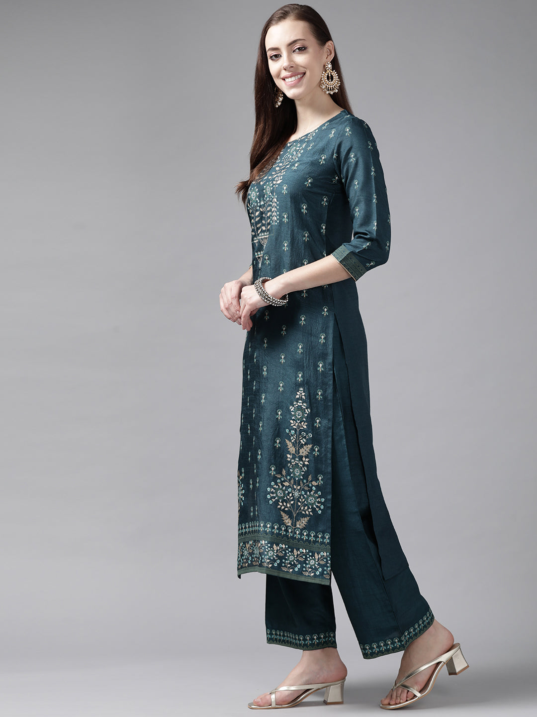 indo era, indoera, heeramandi dress, kurti set for women, kurta set, wedding dress for women, ethnic wear for women, co ord set women, anarkali for women, cotton suit for women, cotton co ord set, party wear suit, party wear kurta set, kurti for women, suit set for women, salwar suit, wedding wear, sharara suit, kurti pant set with dupatta, plus size kurta sets, festive wear, wedding outfit, women outfit, plus size, summer outfit for women, kurti set, cotton suit, cotton kurta set, party wear suit