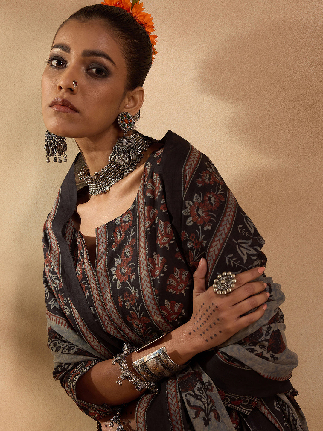 indo era, indoera, indo era kurta, heeramandi dress, heeramandi, dress for women, kurta for women, kurtaset for women, indo era kurta set, indo era suit, anarkali kurta, salwar suit, sharara set, cotton kurta, dress for women, kurta for women, birthday dress for women, gown for women, formal dress for women, party wear for women, summer dress, female kurti, cotton dress for women, kurta with dupatta, dressing style, casual look, new arrival for women, Black suit
