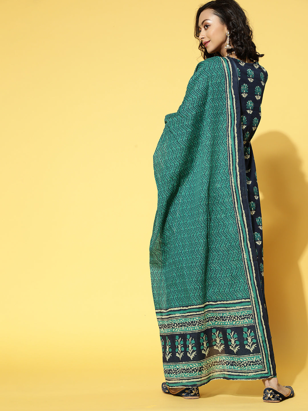 indo era, indoera, heeramandi dress, kurti set for women, kurta set, wedding dress for women, ethnic wear for women, co ord set women, anarkali for women, cotton suit for women, cotton co ord set, party wear suit, party wear kurta set, kurti for women, suit set for women, salwar suit, wedding wear, sharara suit, kurti pant set with dupatta, plus size kurta sets, festive wear, wedding outfit, women outfit, plus size, summer outfit for women, kurti set, cotton suit, cotton kurta set, party wear suit
