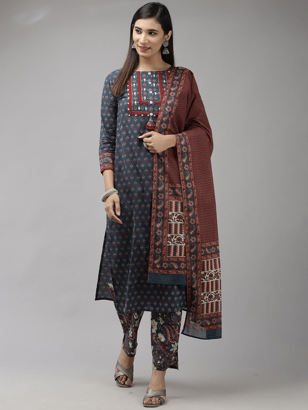 holi outfit for women, holi outfit ideas, holi outfit for men, holi outfit for girls, holi outfit for baby girl, holi outfit for baby boy, holi outfit pinterest, holi outfit ideas men, holi outfits for kids, Eid Outfits, Eid Collection, New Kurta Sets, Salwar Suits for Eid, women's day outfit ideas, women's day outfits, Co-Ords, V-Neck dresses, Round Neck suits, Cotton Kurta Sets, Heavy Outfits For Eid, Pakistani Outfits, Pakistani Kurta Sets, Pakistani Dresses for women