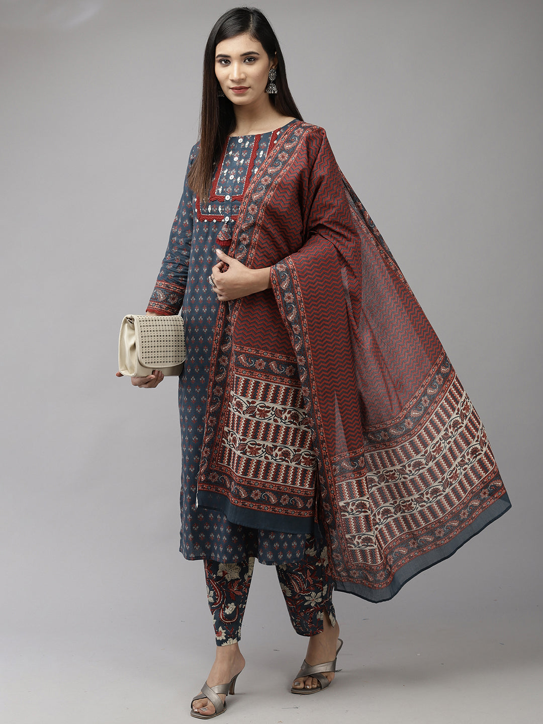 holi outfit for women, holi outfit ideas, holi outfit for men, holi outfit for girls, holi outfit for baby girl, holi outfit for baby boy, holi outfit pinterest, holi outfit ideas men, holi outfits for kids, Eid Outfits, Eid Collection, New Kurta Sets, Salwar Suits for Eid, women's day outfit ideas, women's day outfits, Co-Ords, V-Neck dresses, Round Neck suits, Cotton Kurta Sets, Heavy Outfits For Eid, Pakistani Outfits, Pakistani Kurta Sets, Pakistani Dresses for women