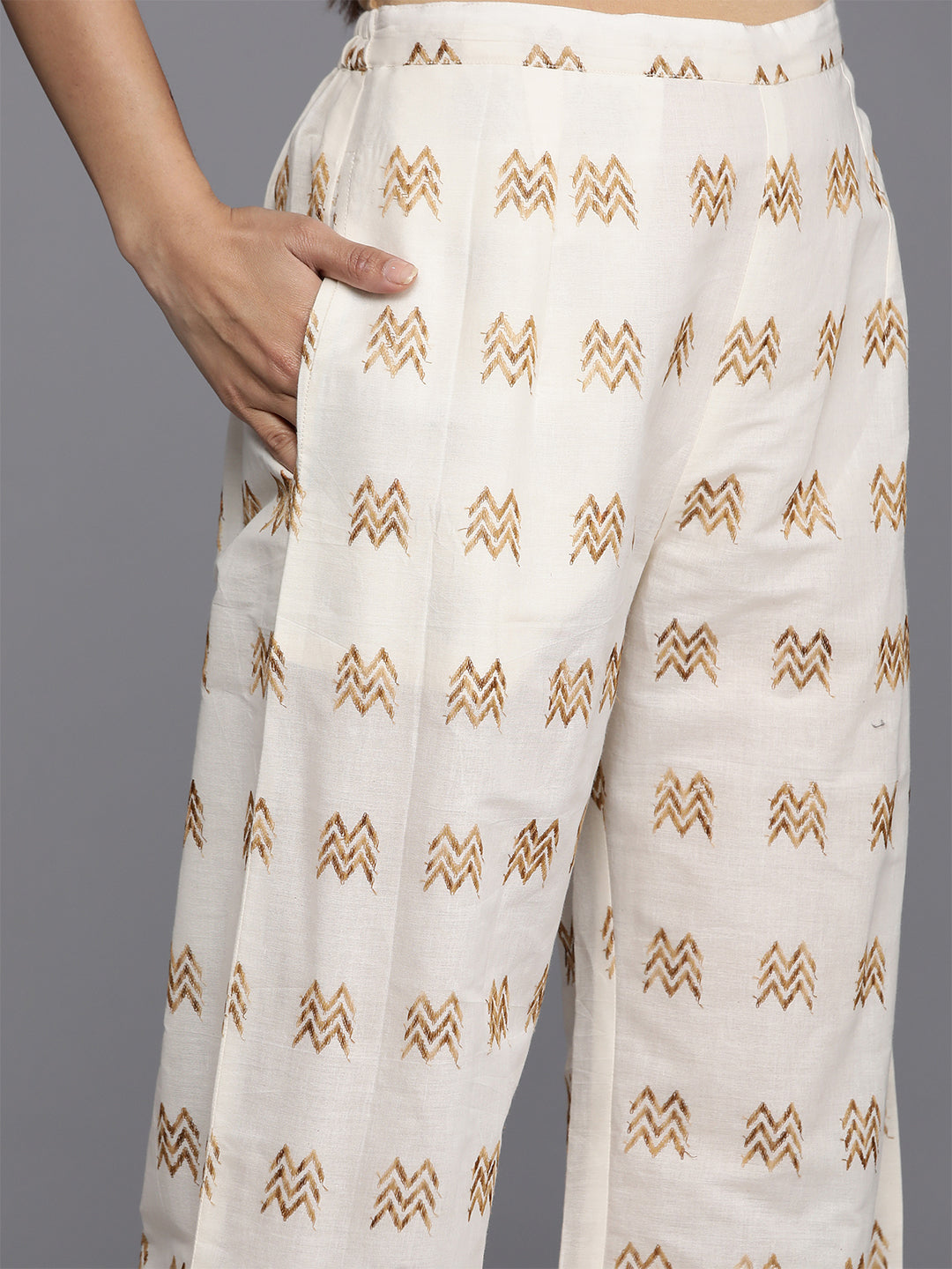 holi outfit for women, holi outfit ideas, holi outfit for men, holi outfit for girls, holi outfit for baby girl, holi outfit for baby boy, holi outfit pinterest, holi outfit ideas men, holi outfits for kids, Eid Outfits, Eid Collection, New Kurta Sets, Salwar Suits for Eid, women's day outfit ideas, women's day outfits, Co-Ords, V-Neck dresses, Round Neck suits, Cotton Kurta Sets, Heavy Outfits For Eid, Pakistani Outfits, Pakistani Kurta Sets, Pakistani Dresses for women