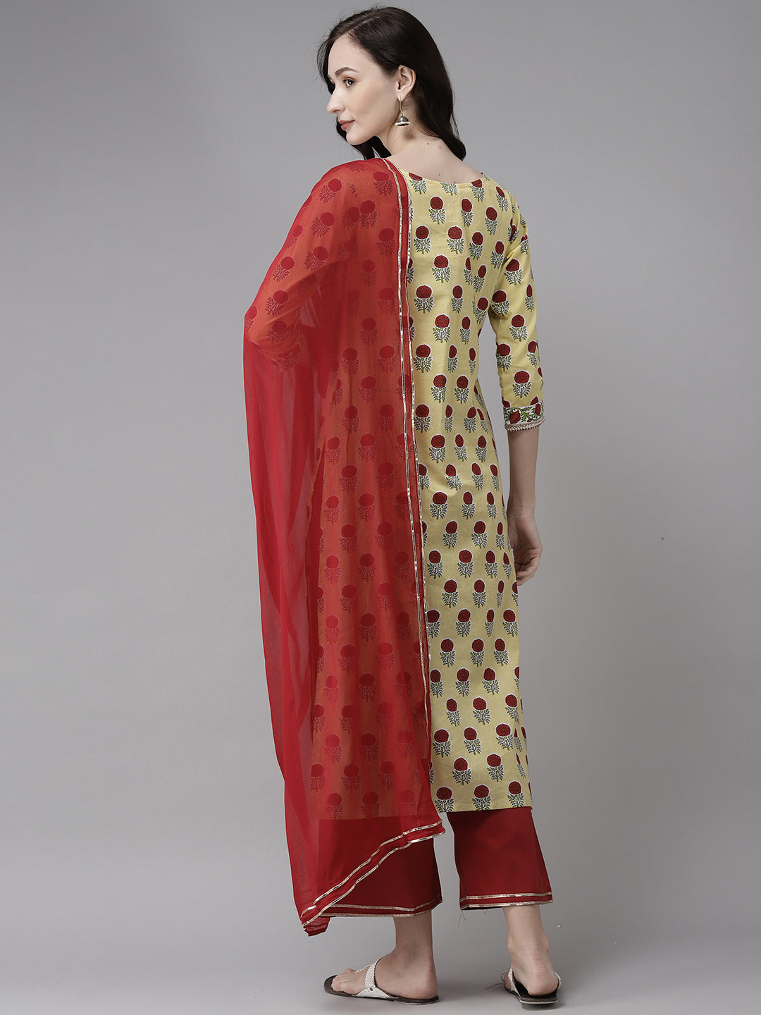 holi outfit for women, holi outfit ideas, holi outfit for men, holi outfit for girls, holi outfit for baby girl, holi outfit for baby boy, holi outfit pinterest, holi outfit ideas men, holi outfits for kids, Eid Outfits, Eid Collection, New Kurta Sets, Salwar Suits for Eid, women's day outfit ideas, women's day outfits, Co-Ords, V-Neck dresses, Round Neck suits, Cotton Kurta Sets, Heavy Outfits For Eid, Pakistani Outfits, Pakistani Kurta Sets, Pakistani Dresses for women