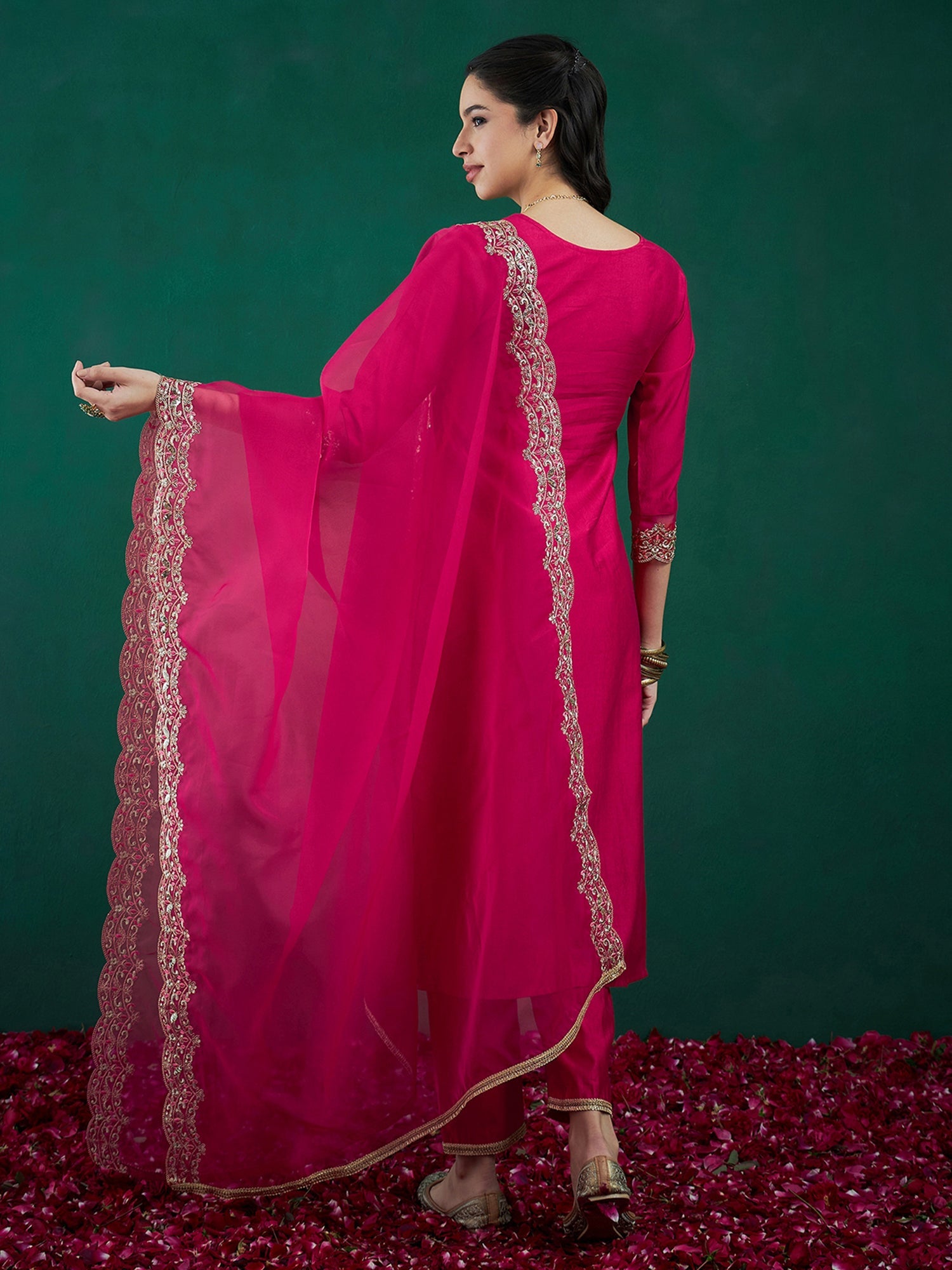 indo era, indoera, indo era kurta, heeramandi dress, heeramandi, dress for women, kurta for women, kurtaset for women, indo era kurta set, indo era suit, anarkali kurta, salwar suit, sharara set, cotton kurta, dress for women, kurta for women, birthday dress for women, gown for women, formal dress for women, party wear for women, summer dress, female kurti, cotton dress for women, kurta with dupatta, dressing style, casual look, new arrival for women, Pink suit