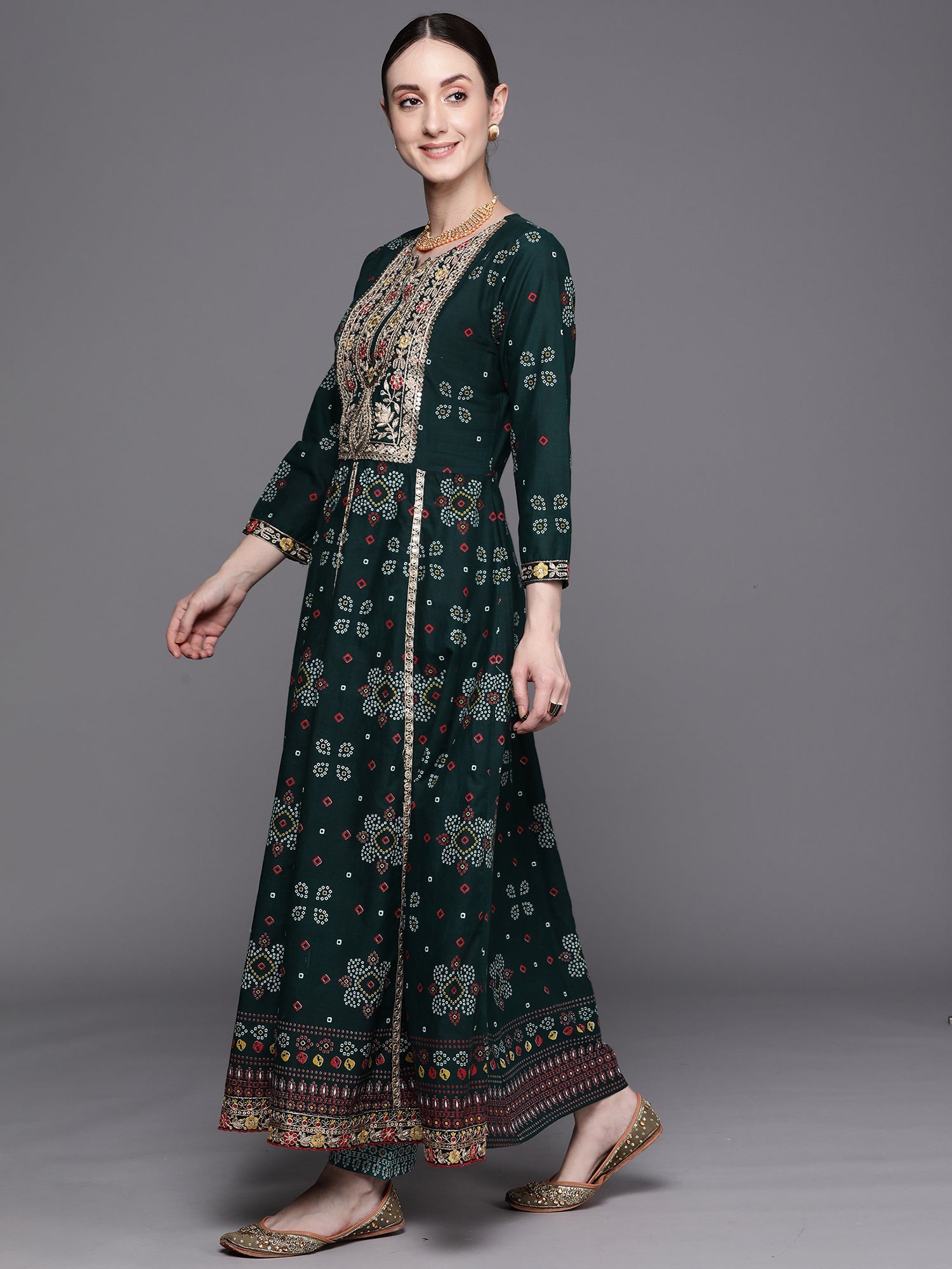 Green Kurta Sets  For women,indo era, indoera, kurta set for women, women kurta set, women suit, summer wear for women, festive suit for women, mother's day outfit, dress for mother, mother's day special, kurta set for women, kurta for women, kurta trouser and dupatta