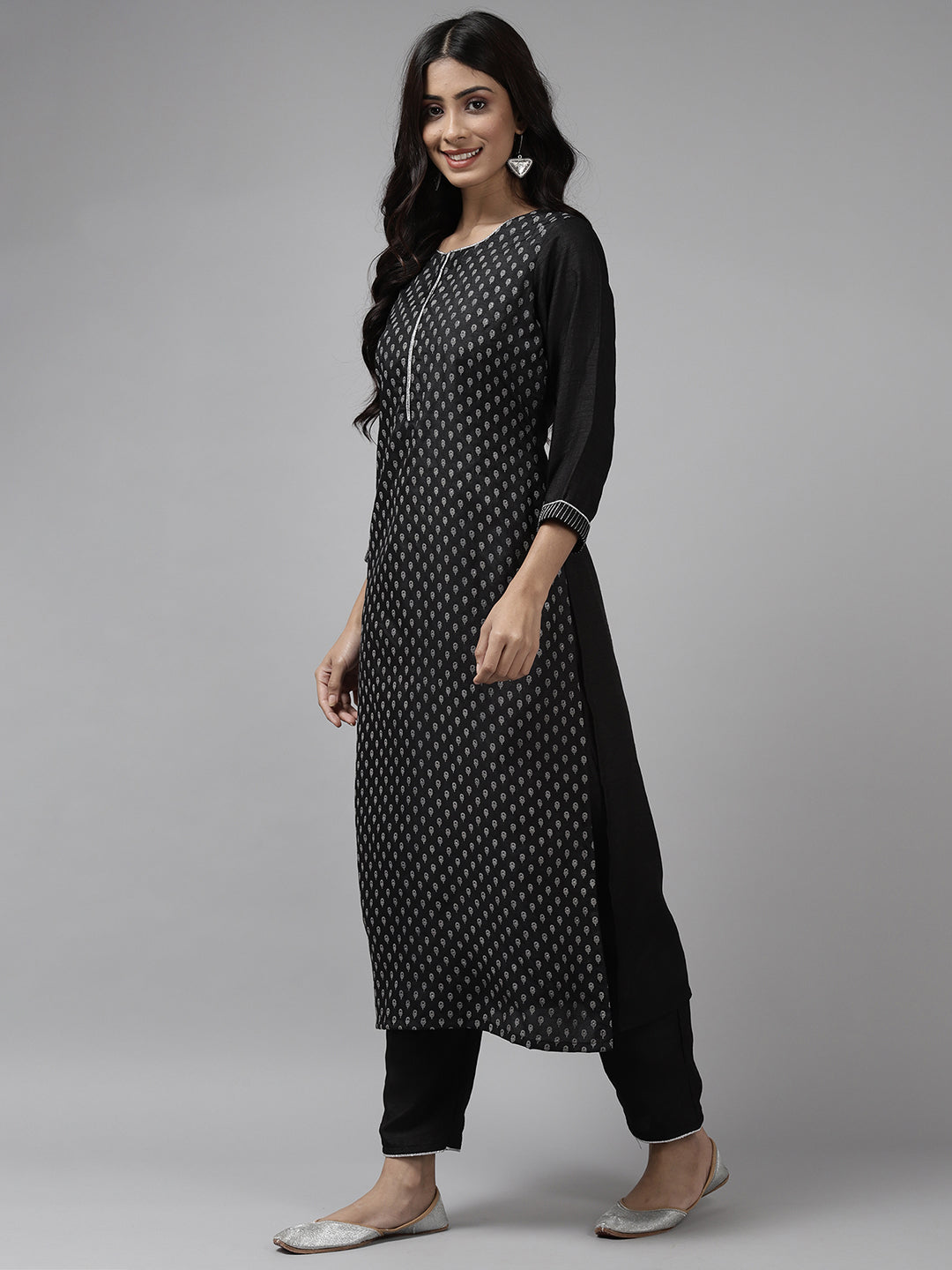 holi outfit for women, holi outfit ideas, holi outfit for men, holi outfit for girls, holi outfit for baby girl, holi outfit for baby boy, holi outfit pinterest, holi outfit ideas men, holi outfits for kids, Eid Outfits, Eid Collection, New Kurta Sets, Salwar Suits for Eid, women's day outfit ideas, women's day outfits, Co-Ords, V-Neck dresses, Round Neck suits, Cotton Kurta Sets, Heavy Outfits For Eid, Pakistani Outfits, Pakistani Kurta Sets, Pakistani Dresses for women