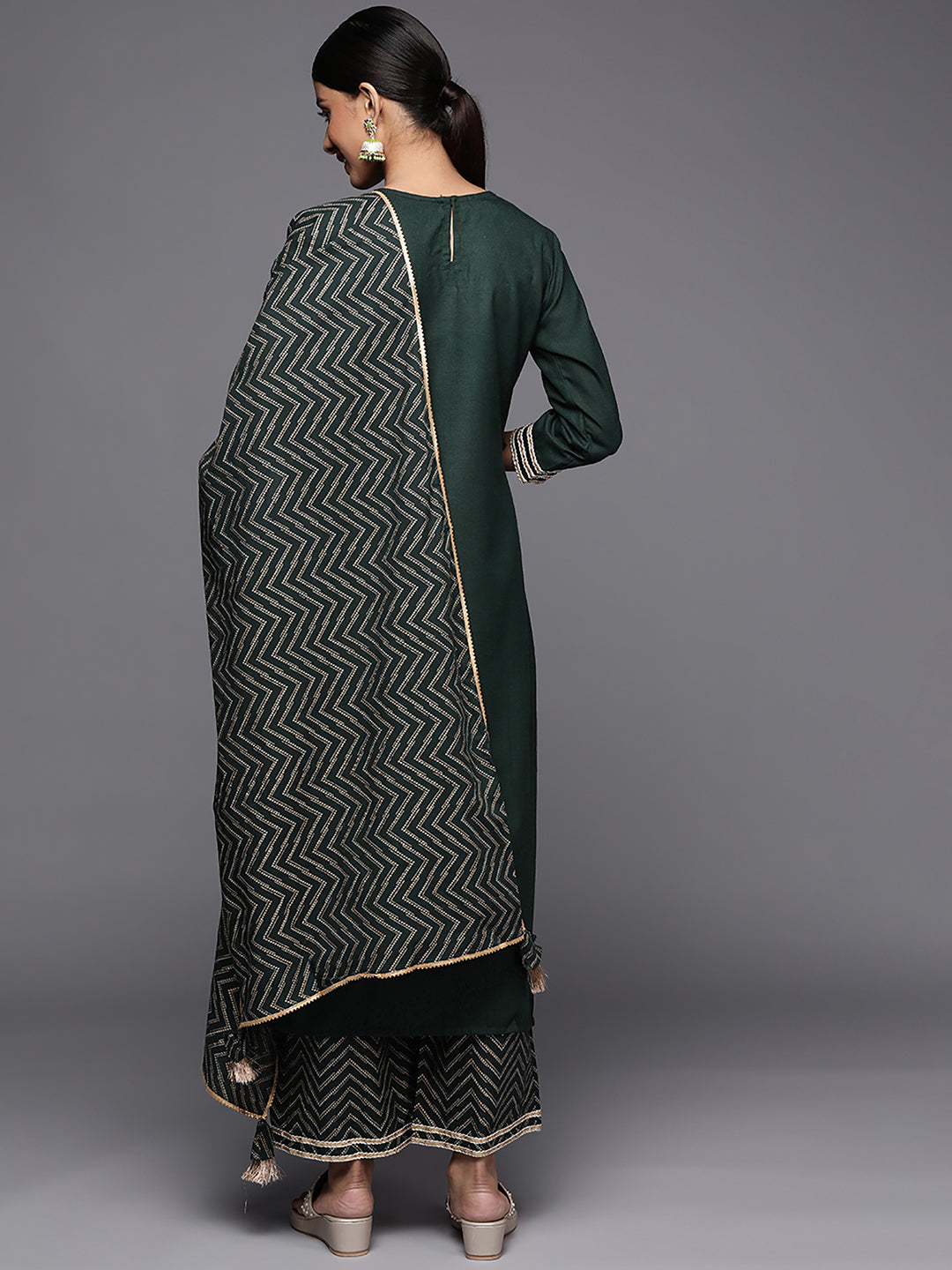 indo era, indoera, indo era kurta, heeramandi dress, heeramandi, dress for women, kurta for women, kurtaset for women, indo era kurta set, indo era suit, anarkali kurta, salwar suit, sharara set, cotton kurta, dress for women, kurta for women, birthday dress for women, gown for women, formal dress for women, party wear for women, summer dress, female kurti, cotton dress for women, kurta with dupatta, dressing style, casual look, new arrival for women, Green suit